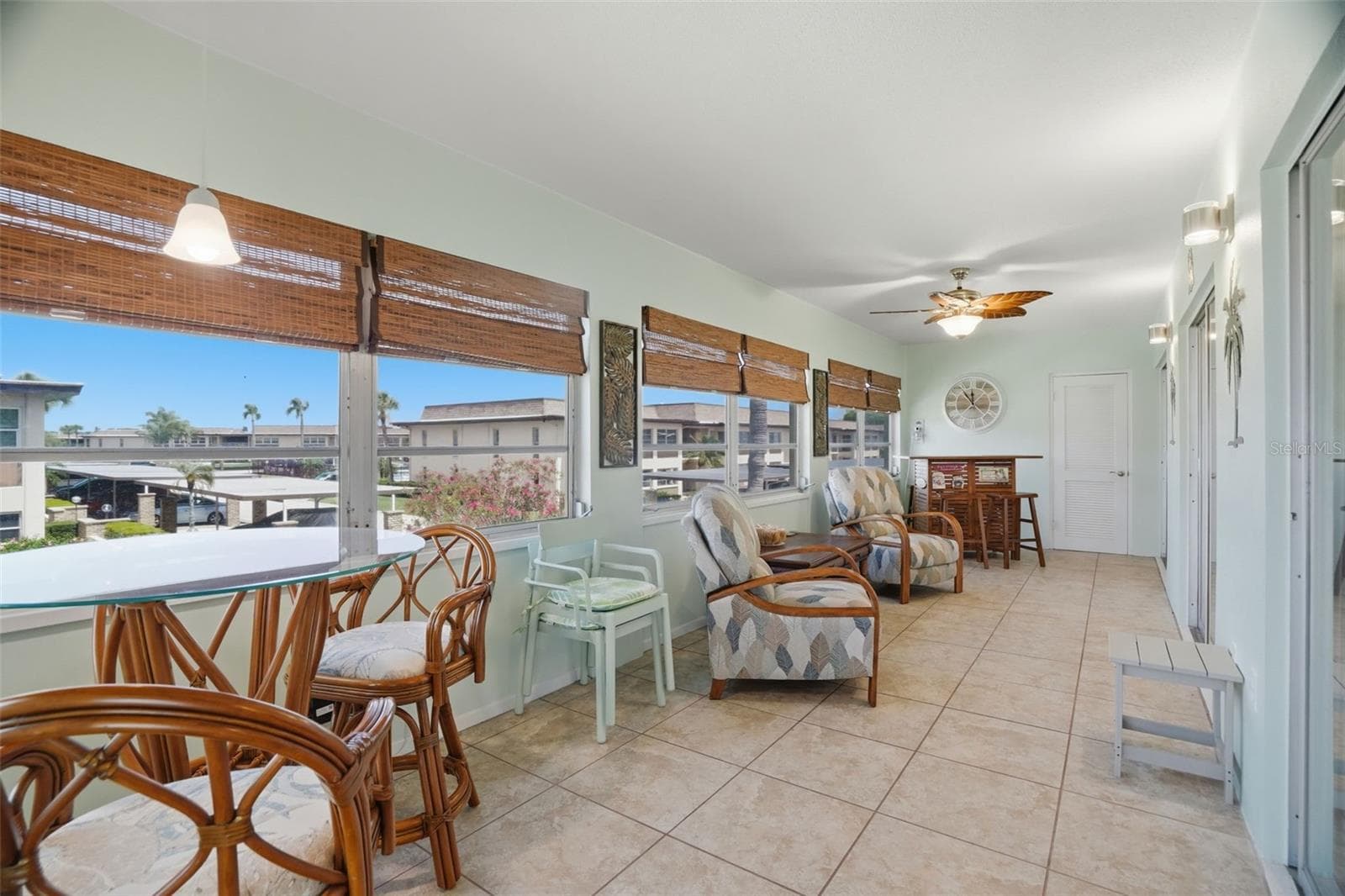 Florida room - 5108 AMULET DR #205, NEW PORT RICHEY