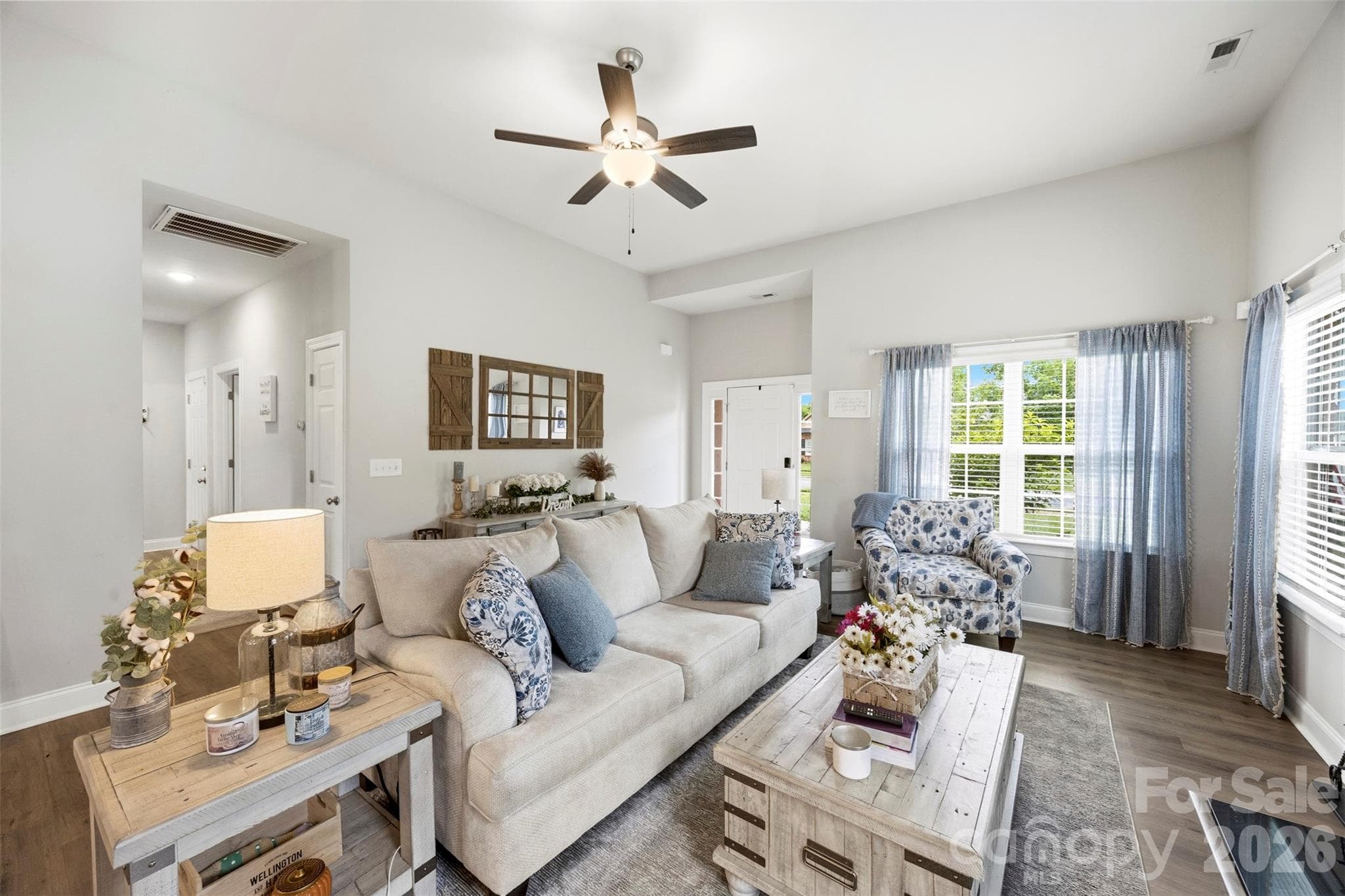 Living Room - 268 Ella Drive, Locust