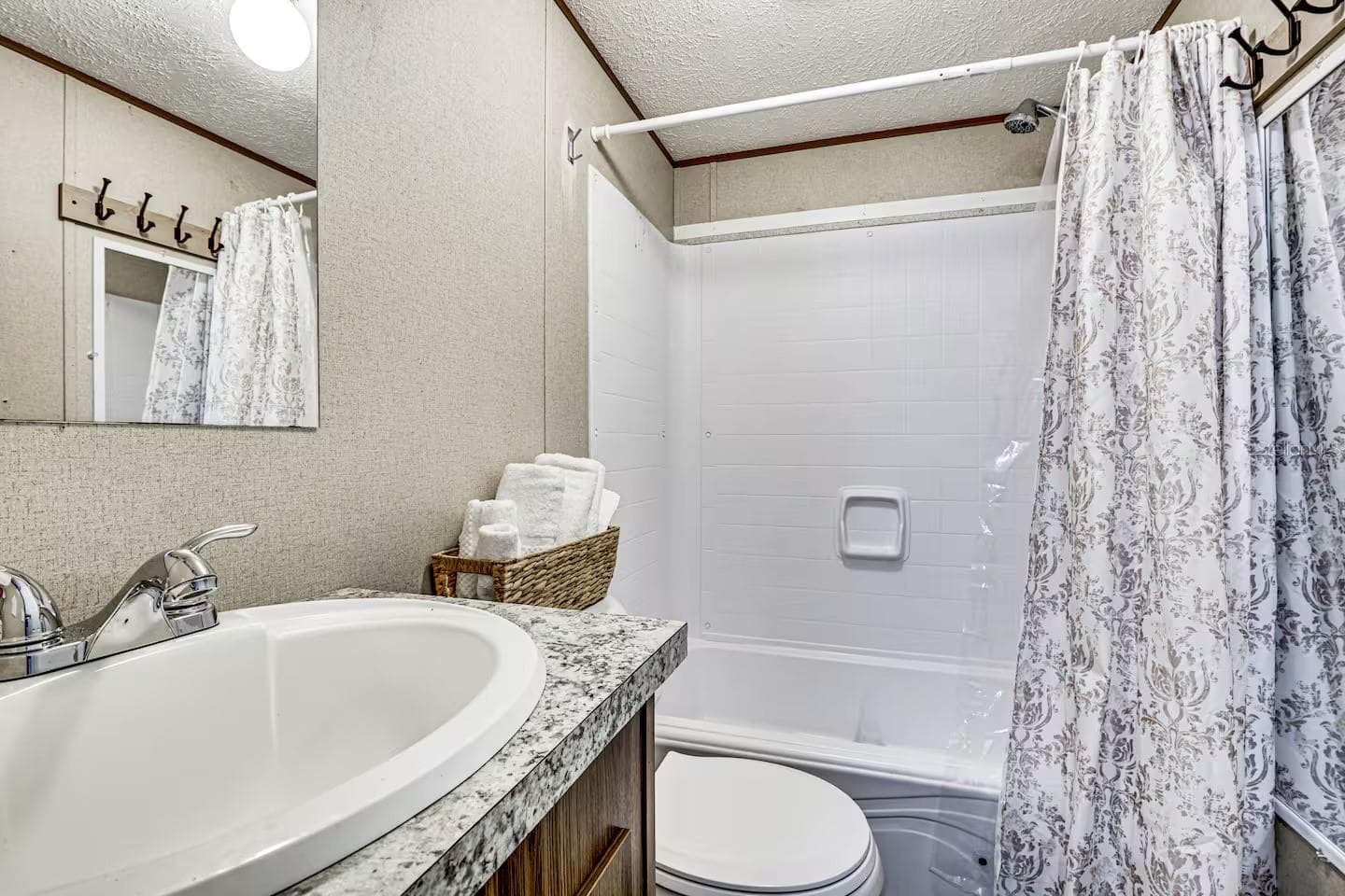 Manufactured Home at 5185 S ALLIGATOR PL, FLORAL CITY, photo 29 of 31