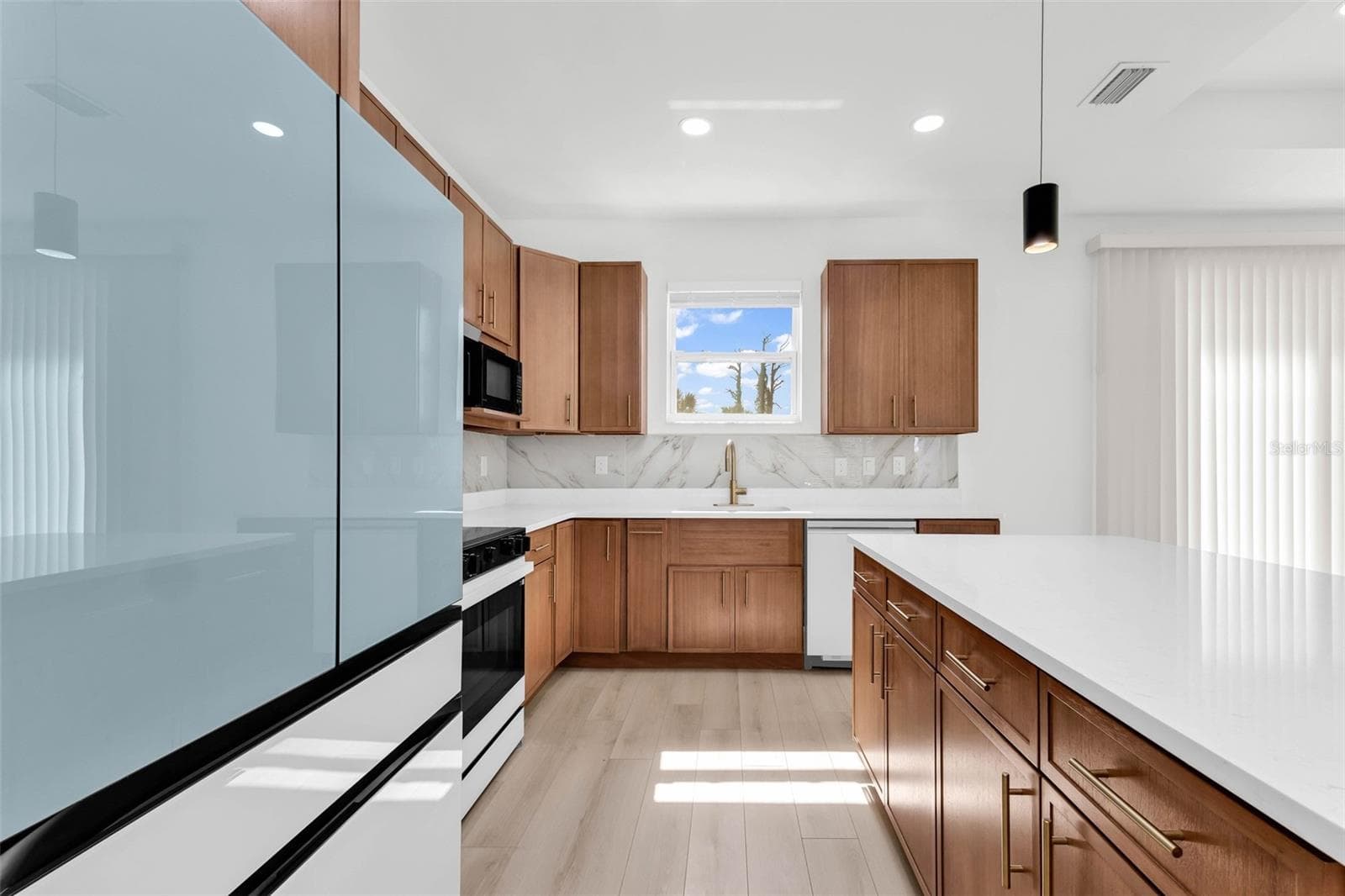 Single Family Residence at 5 MATE DR, PLACIDA, photo 16 of 63