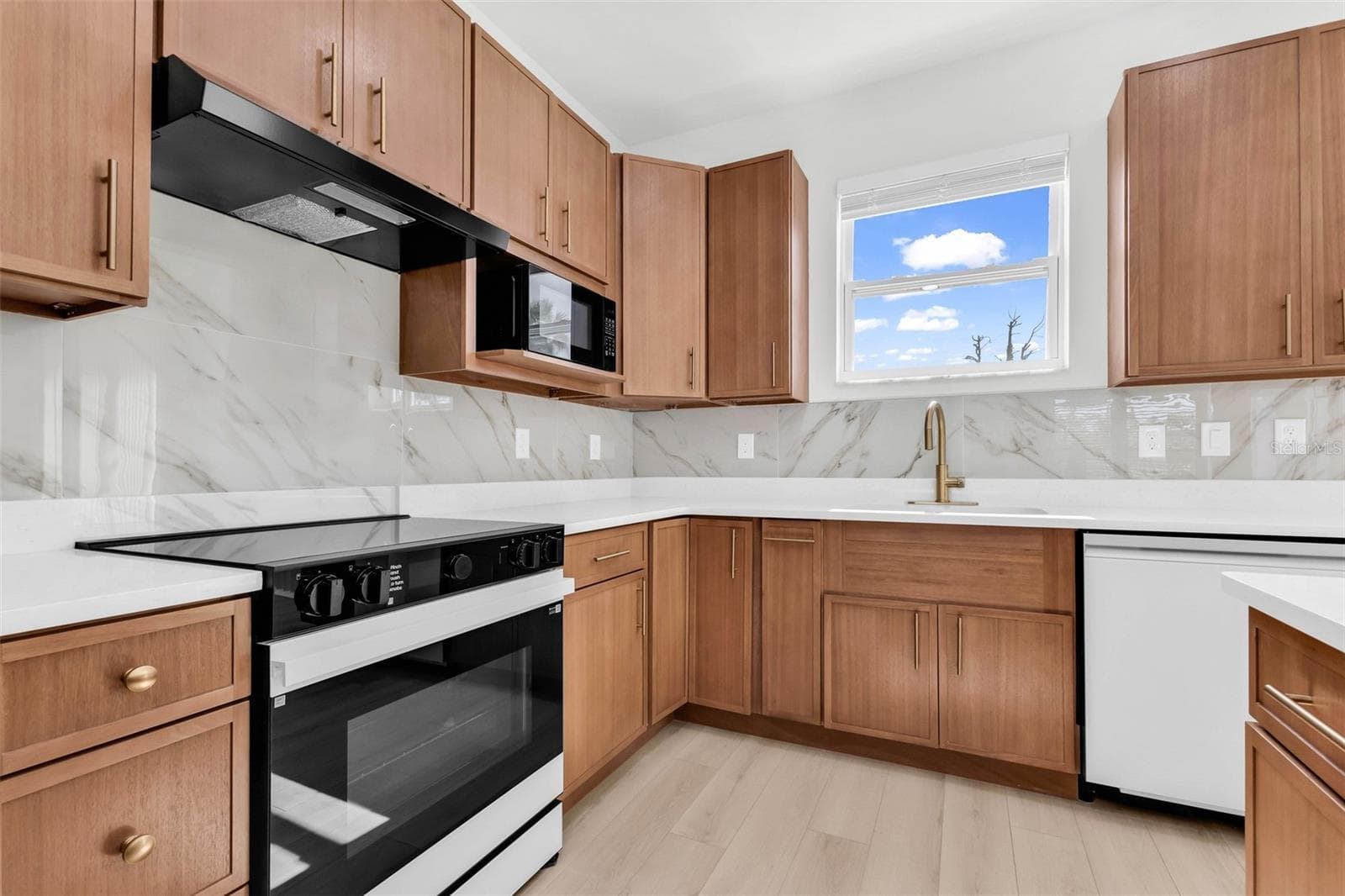 Single Family Residence at 5 MATE DR, PLACIDA, photo 17 of 63