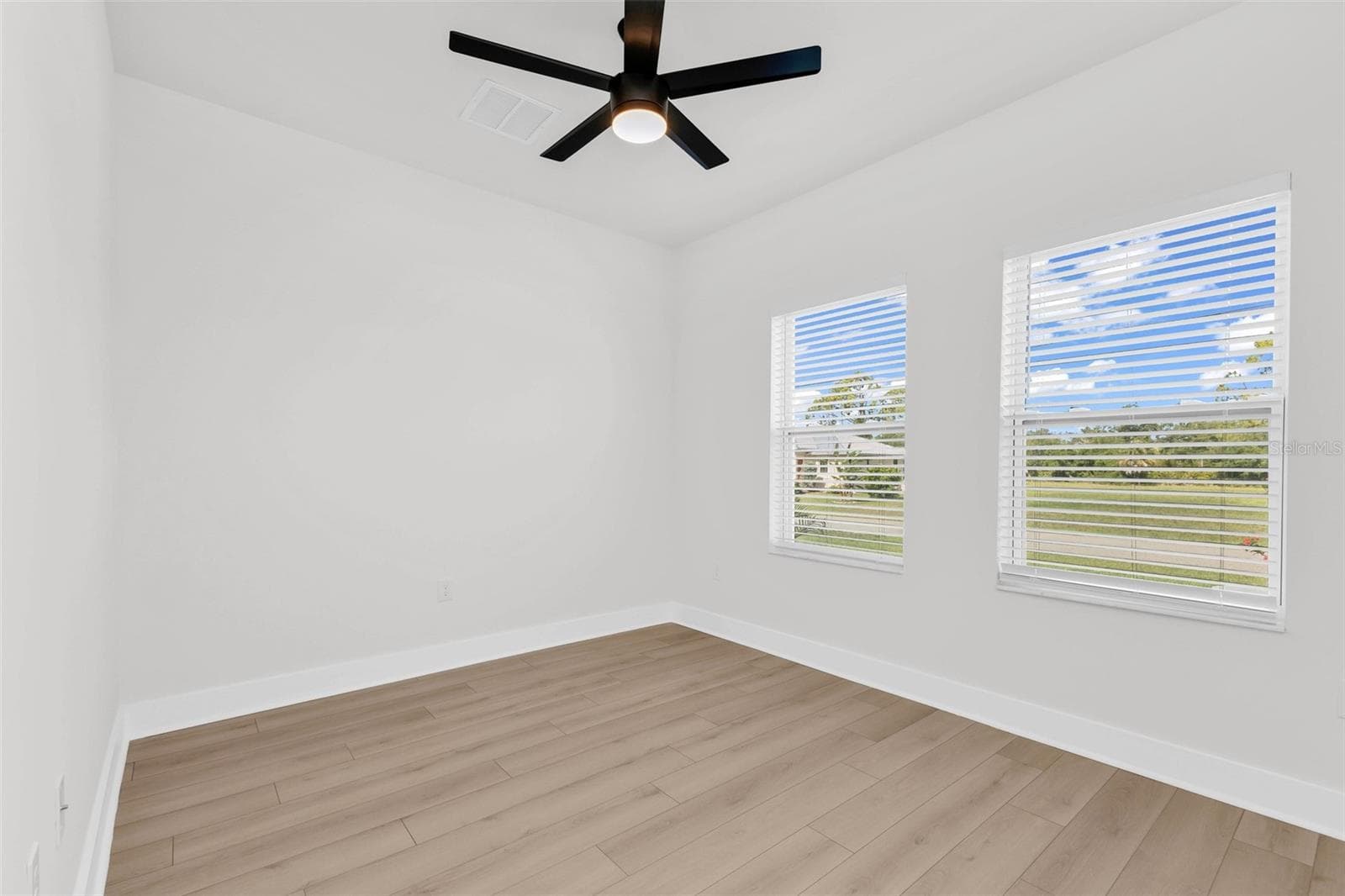 Single Family Residence at 5 MATE DR, PLACIDA, photo 21 of 63