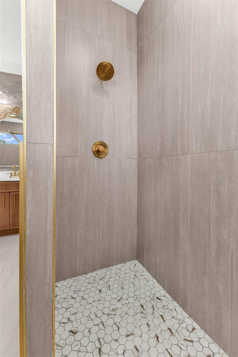 Single Family Residence at 5 MATE DR, PLACIDA, photo 37 of 63