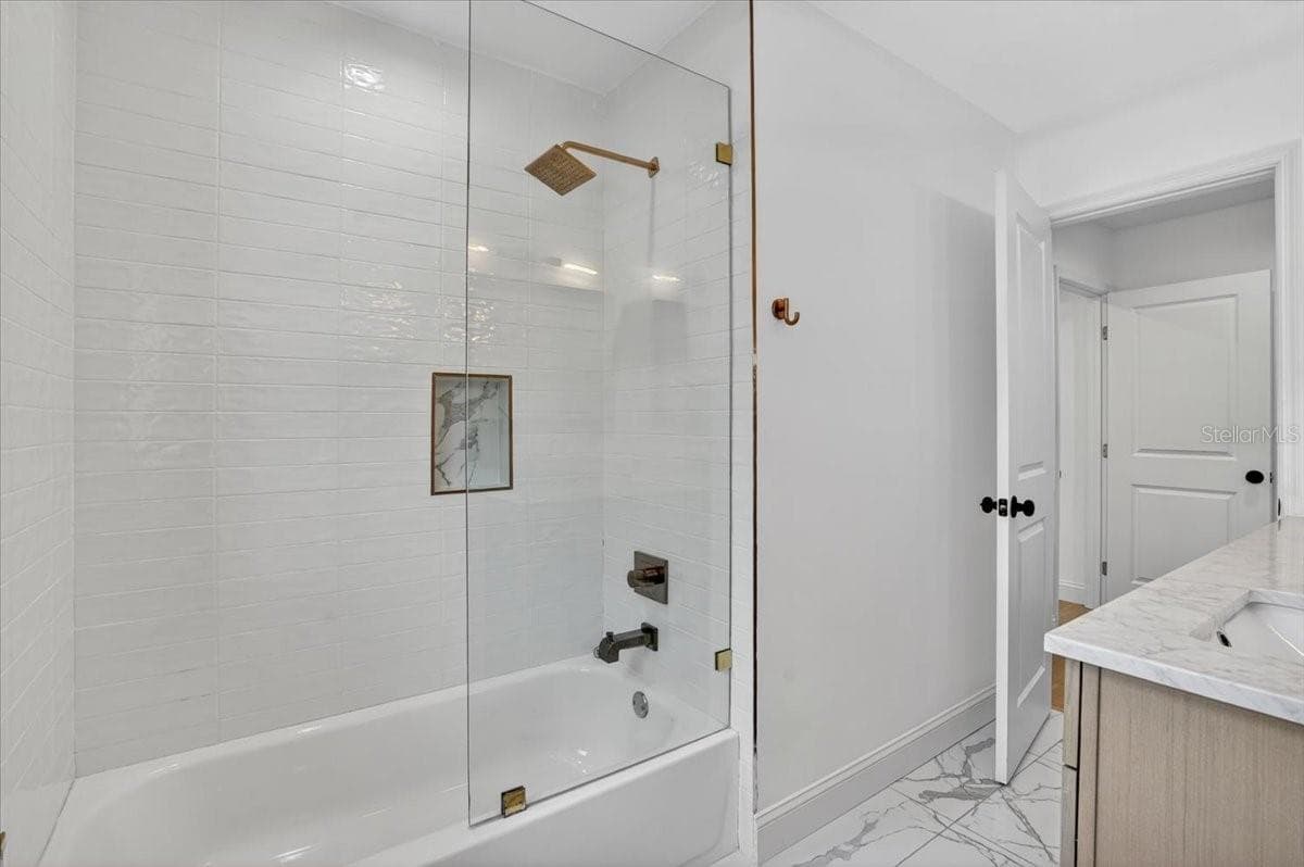 Second Bedroom shower - 2708 N DUNDEE ST, TAMPA