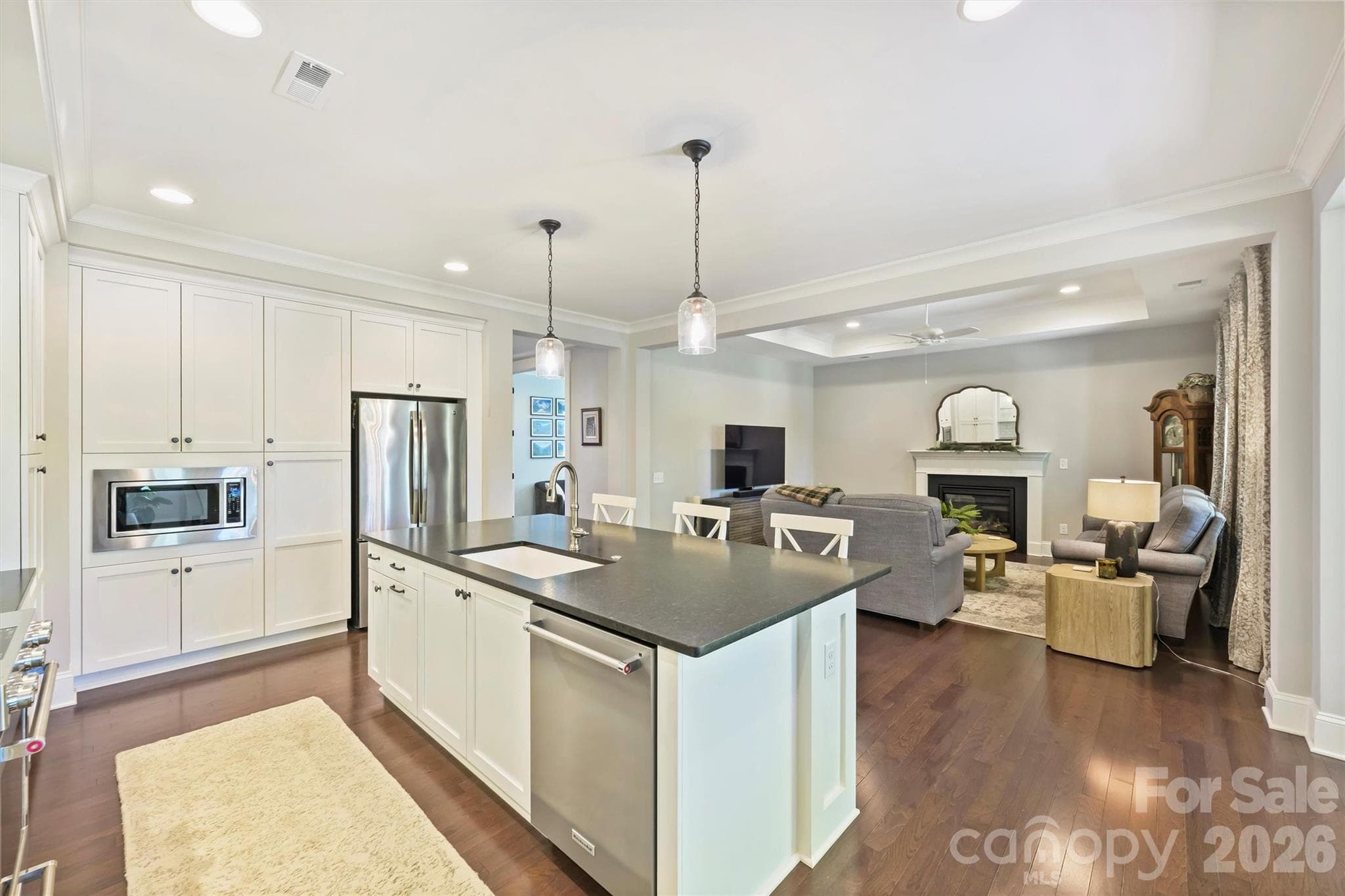 Single Family Residence at 8440 Bassinger Drive, Huntersville, photo 17 of 48