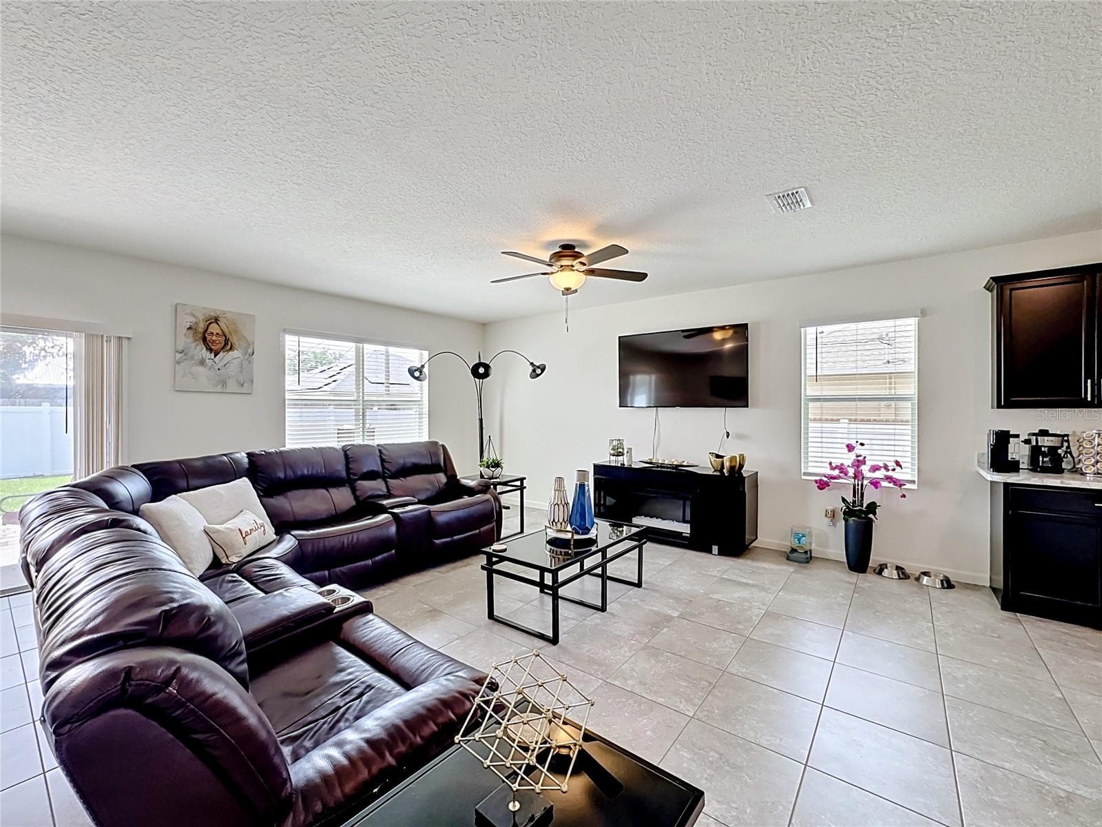 Single Family Residence at 1190 SW BROADVIEW ST, PORT ST LUCIE, photo 3 of 51