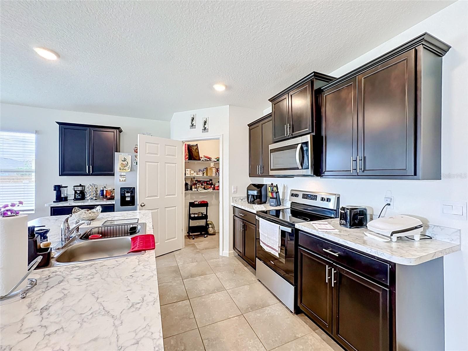 Single Family Residence at 1190 SW BROADVIEW ST, PORT ST LUCIE, photo 6 of 51