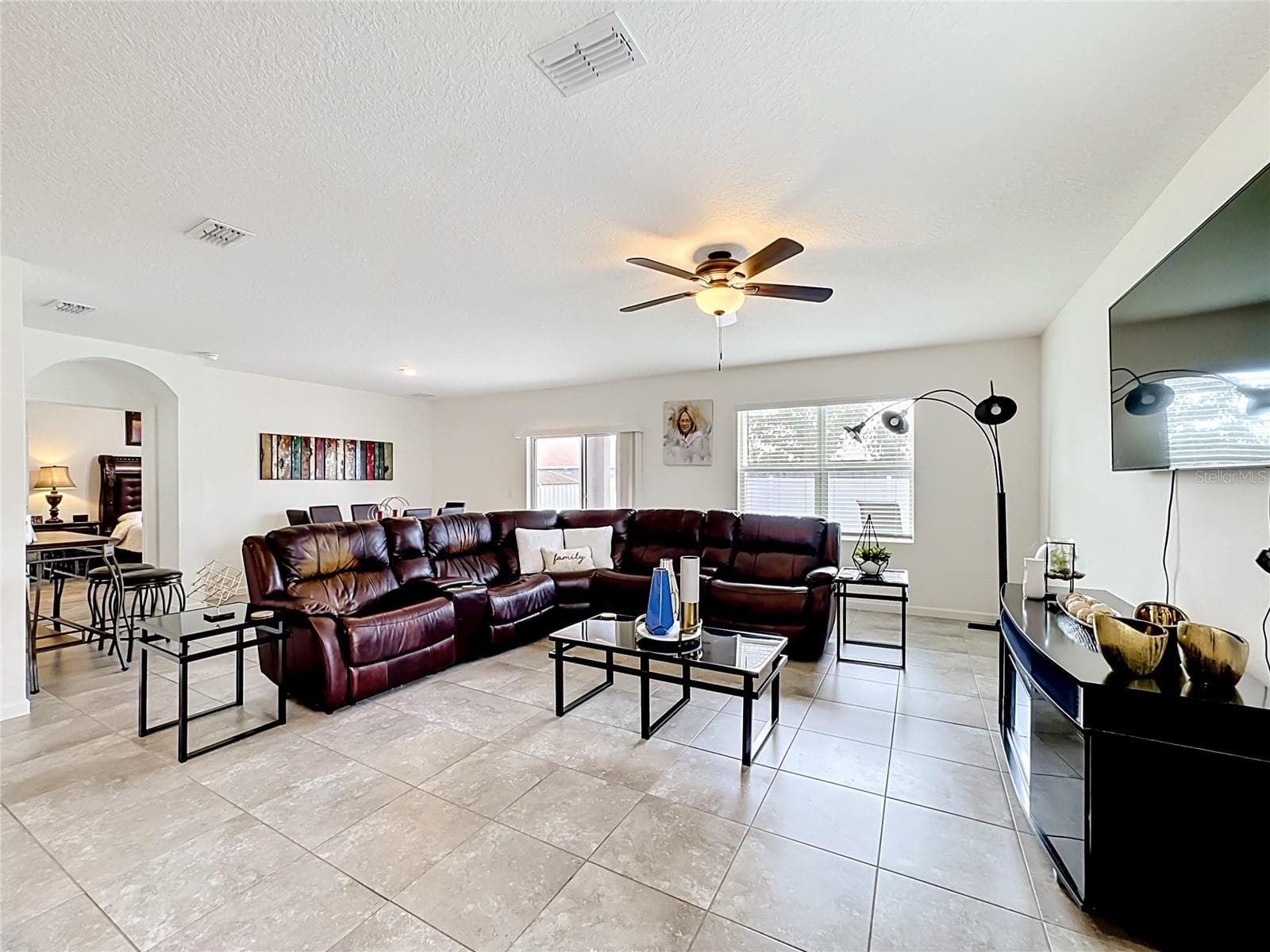 Single Family Residence at 1190 SW BROADVIEW ST, PORT ST LUCIE, photo 9 of 51