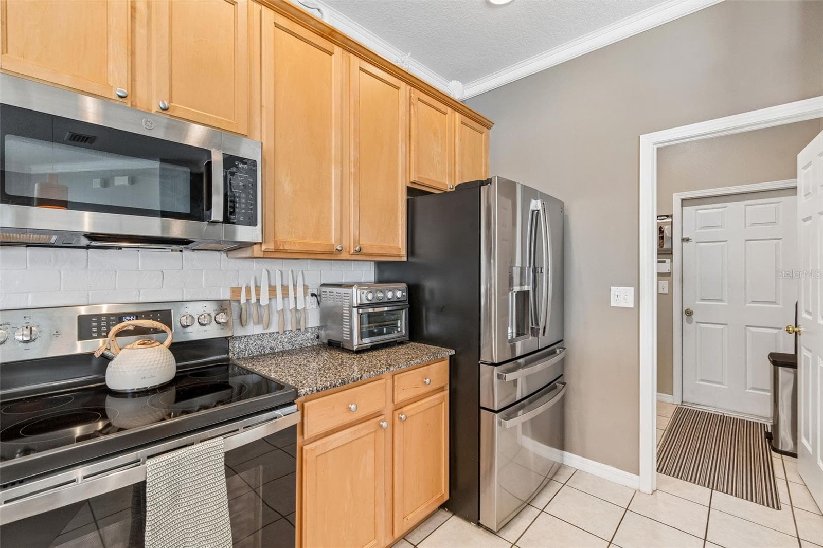 Kitchen - 1616 REGAL MIST LOOP, TRINITY