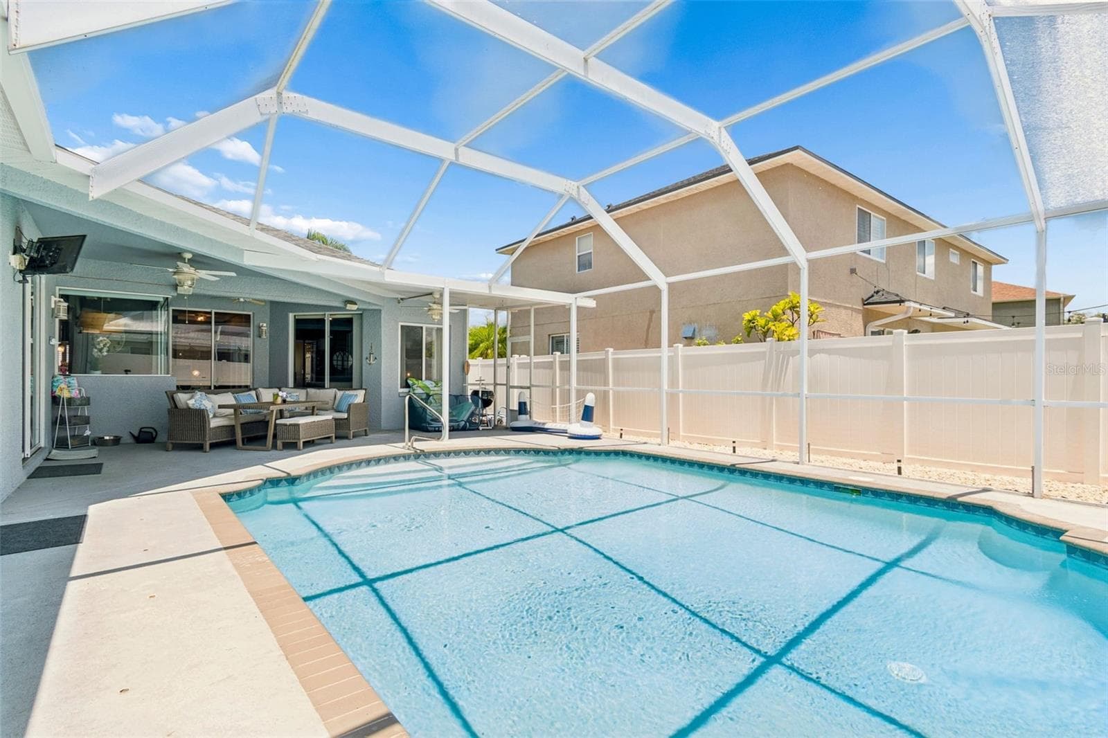 Pool/Lanai - 1616 REGAL MIST LOOP, TRINITY
