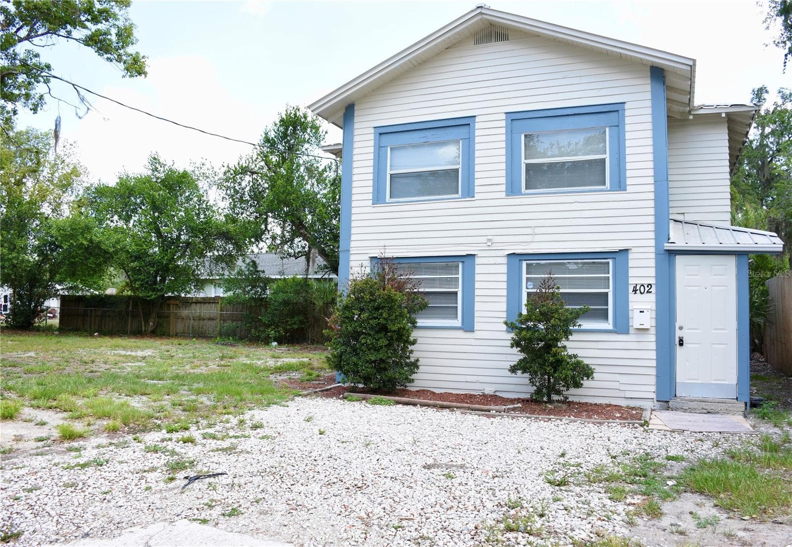 Single Family Residence at 402 LENOX ST, LAKELAND, photo 2 of 25