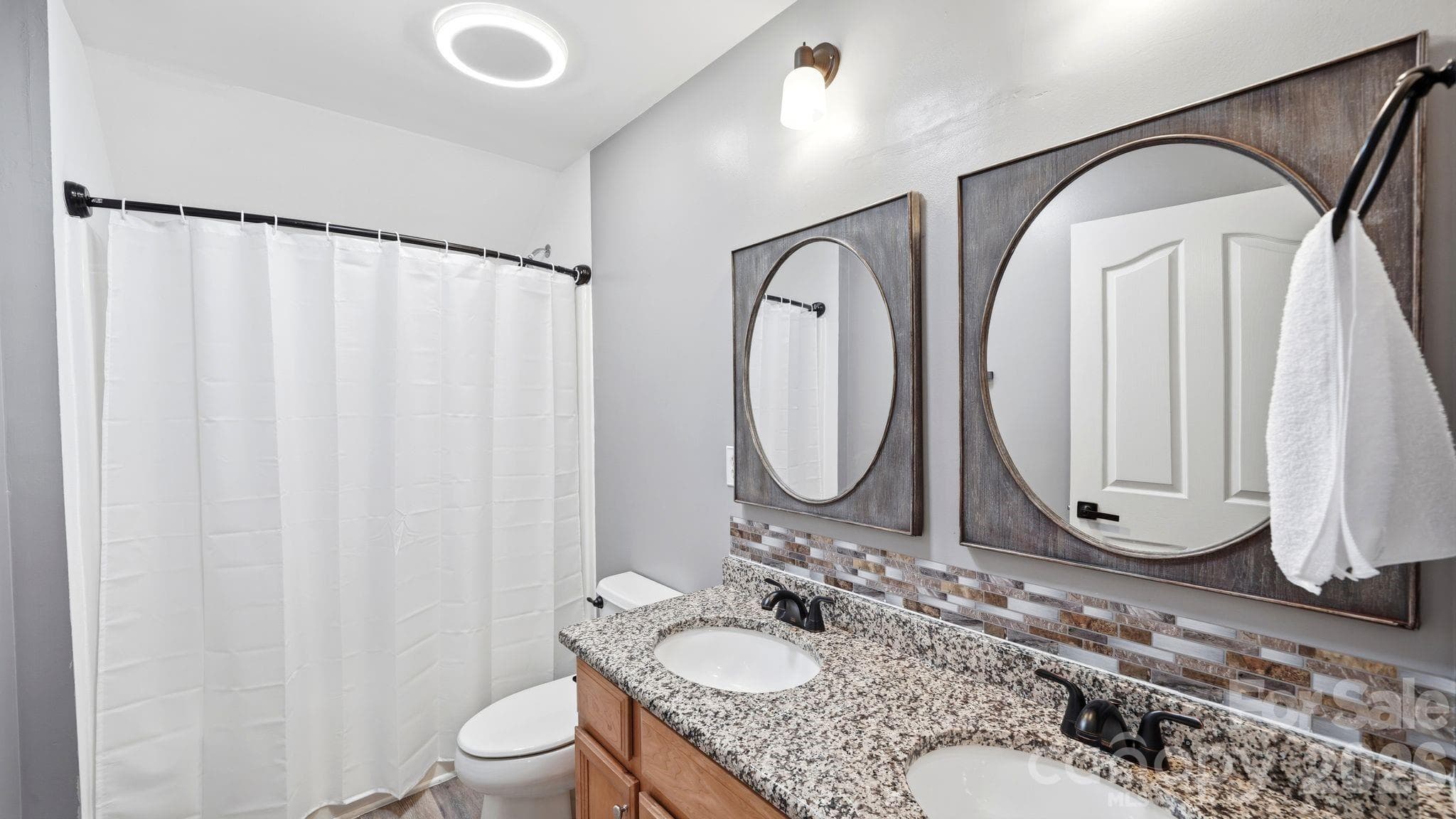 Single Family Residence at 2480 N Legacy Park Boulevard, Fort Mill, photo 34 of 42