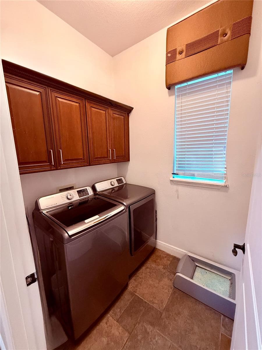 Townhouse at 1200 TETON DR, KISSIMMEE, photo 15 of 43