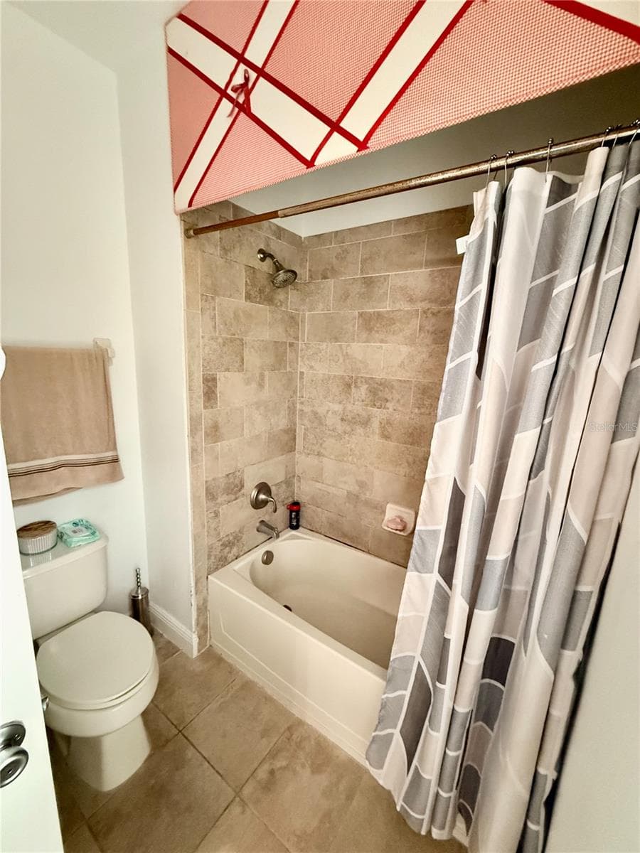 Townhouse at 1200 TETON DR, KISSIMMEE, photo 23 of 43