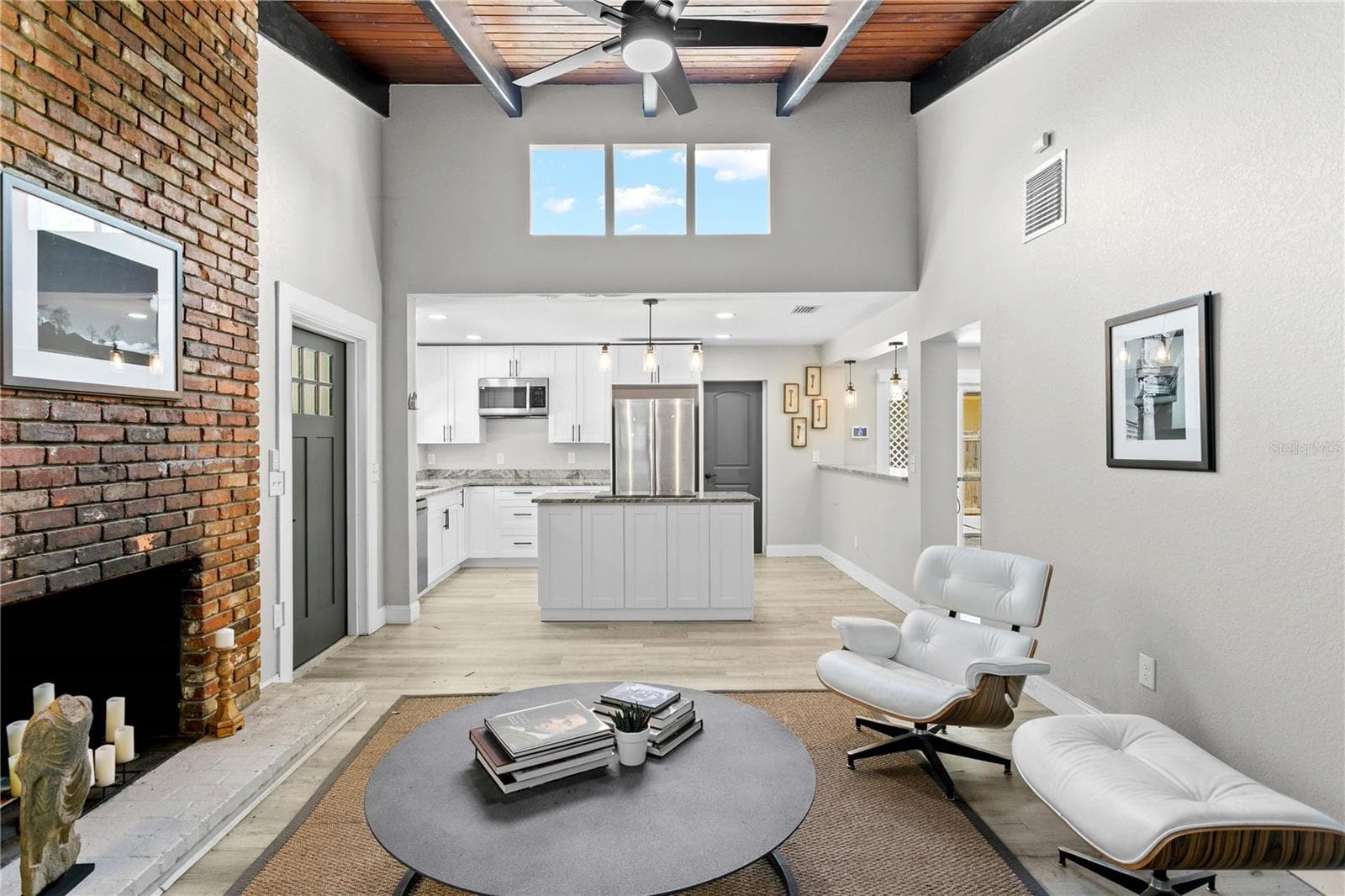 Single Family Residence at 520 LAKE MAGGIORE BLVD S, ST PETERSBURG, photo 5 of 33