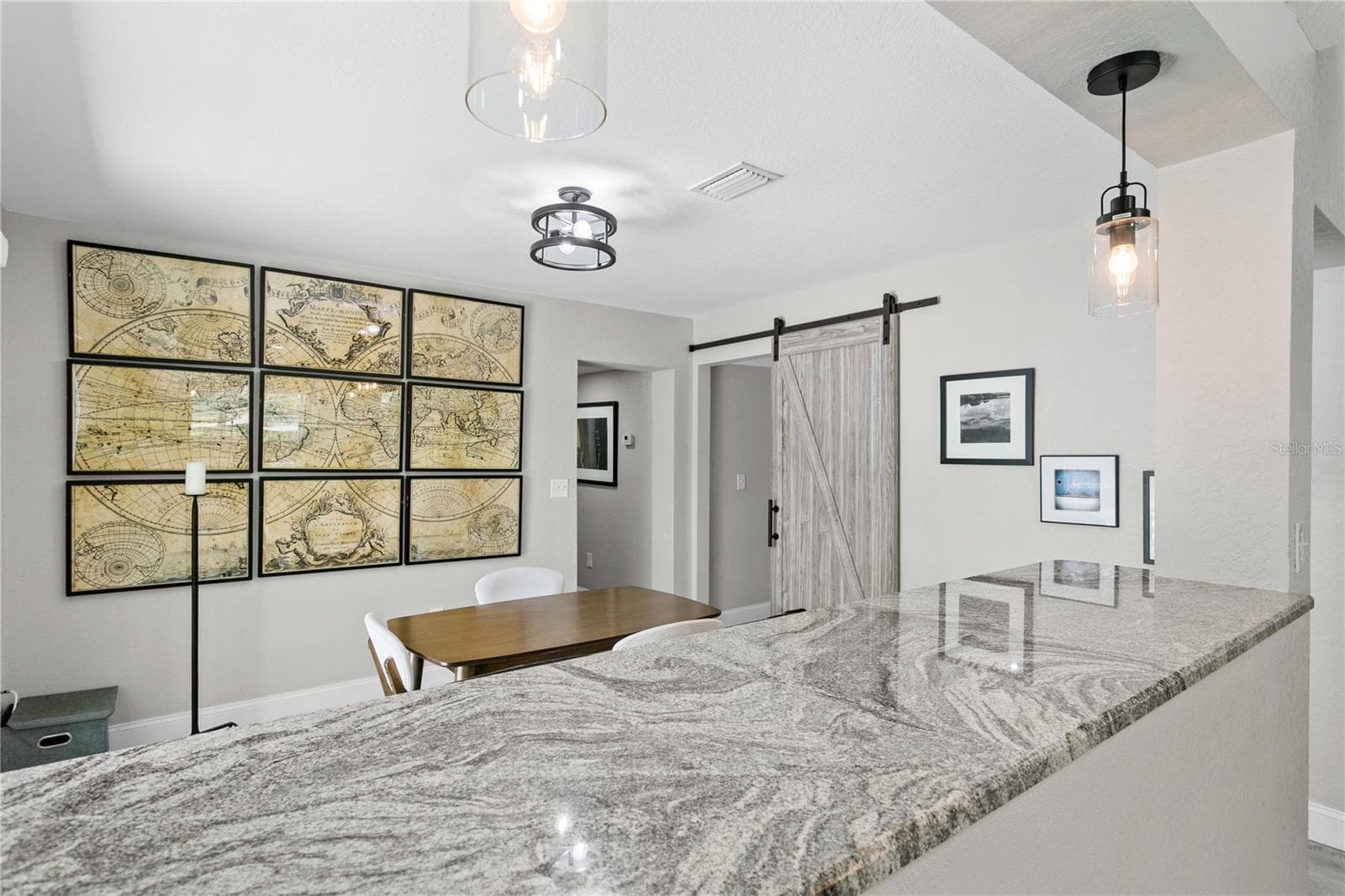 Single Family Residence at 520 LAKE MAGGIORE BLVD S, ST PETERSBURG, photo 12 of 33