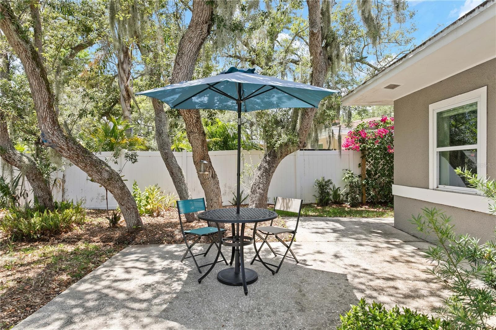 Single Family Residence at 520 LAKE MAGGIORE BLVD S, ST PETERSBURG, photo 16 of 33