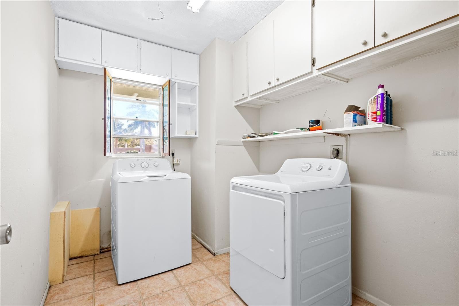 laundry room - 5440 RIVERBLUFF CIR #87, SARASOTA