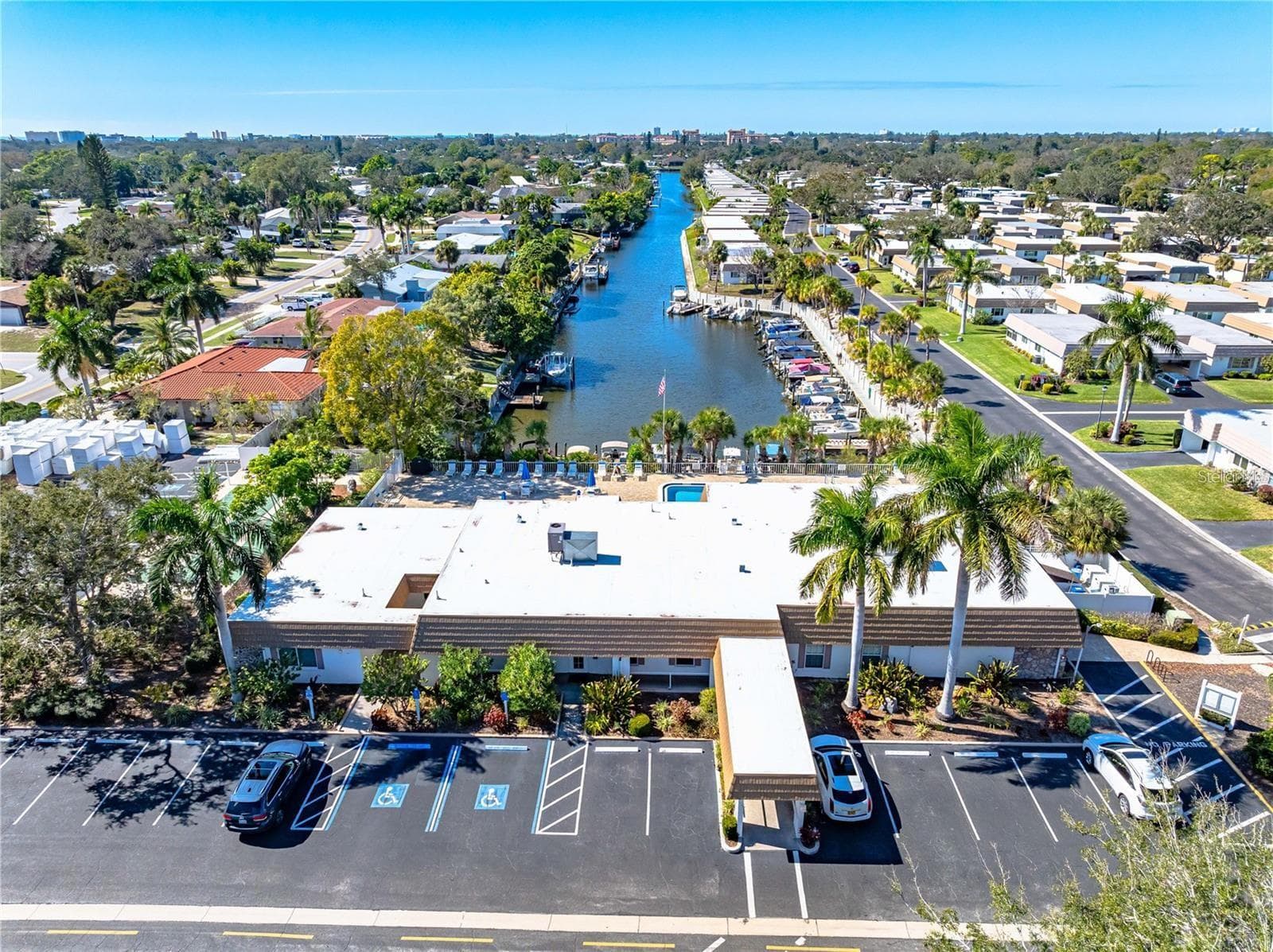 Villa at 5440 RIVERBLUFF CIR #87, SARASOTA, photo 17 of 21