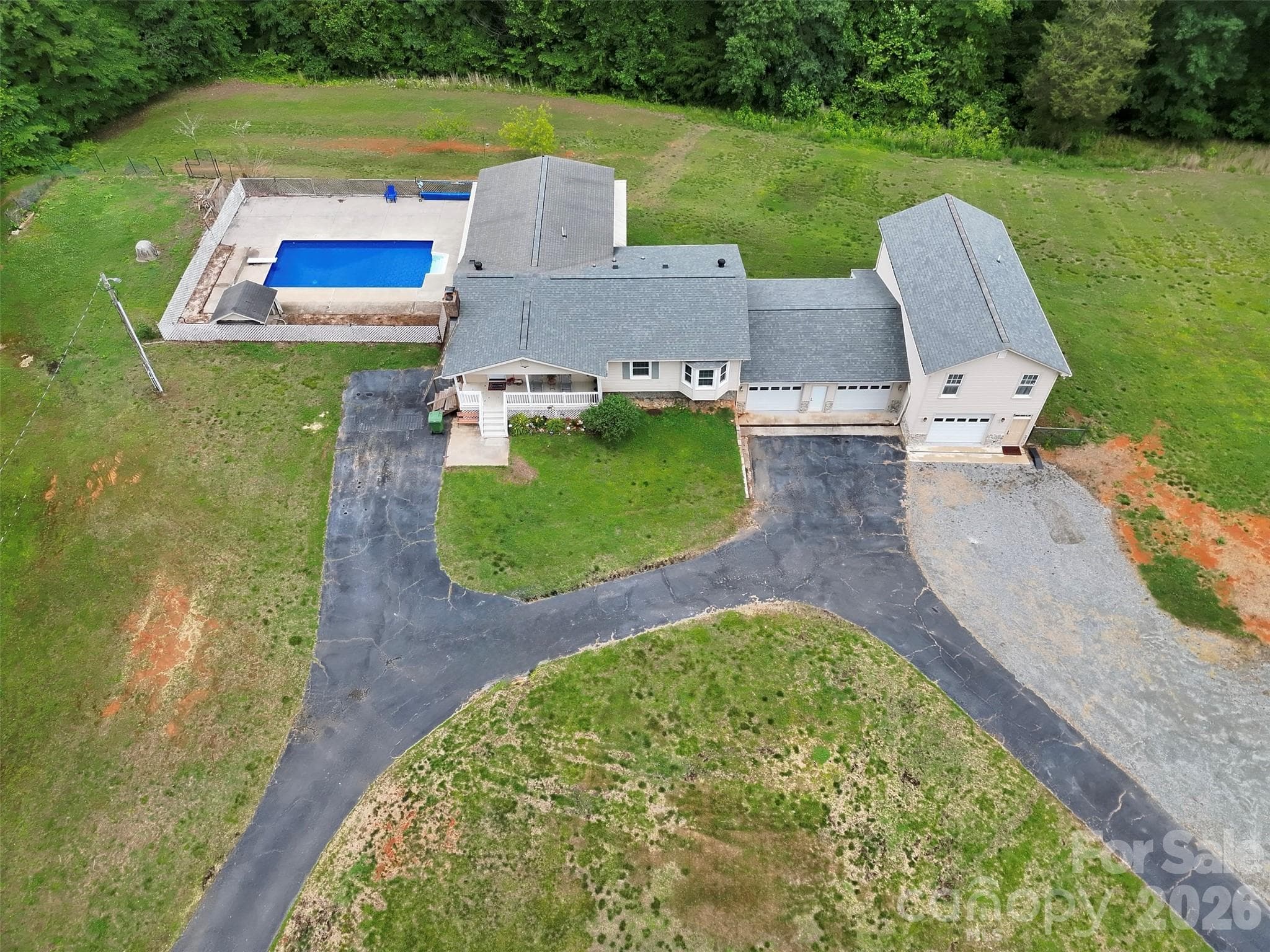 Aerial Front view - 229 Oakridge Road, Stanley