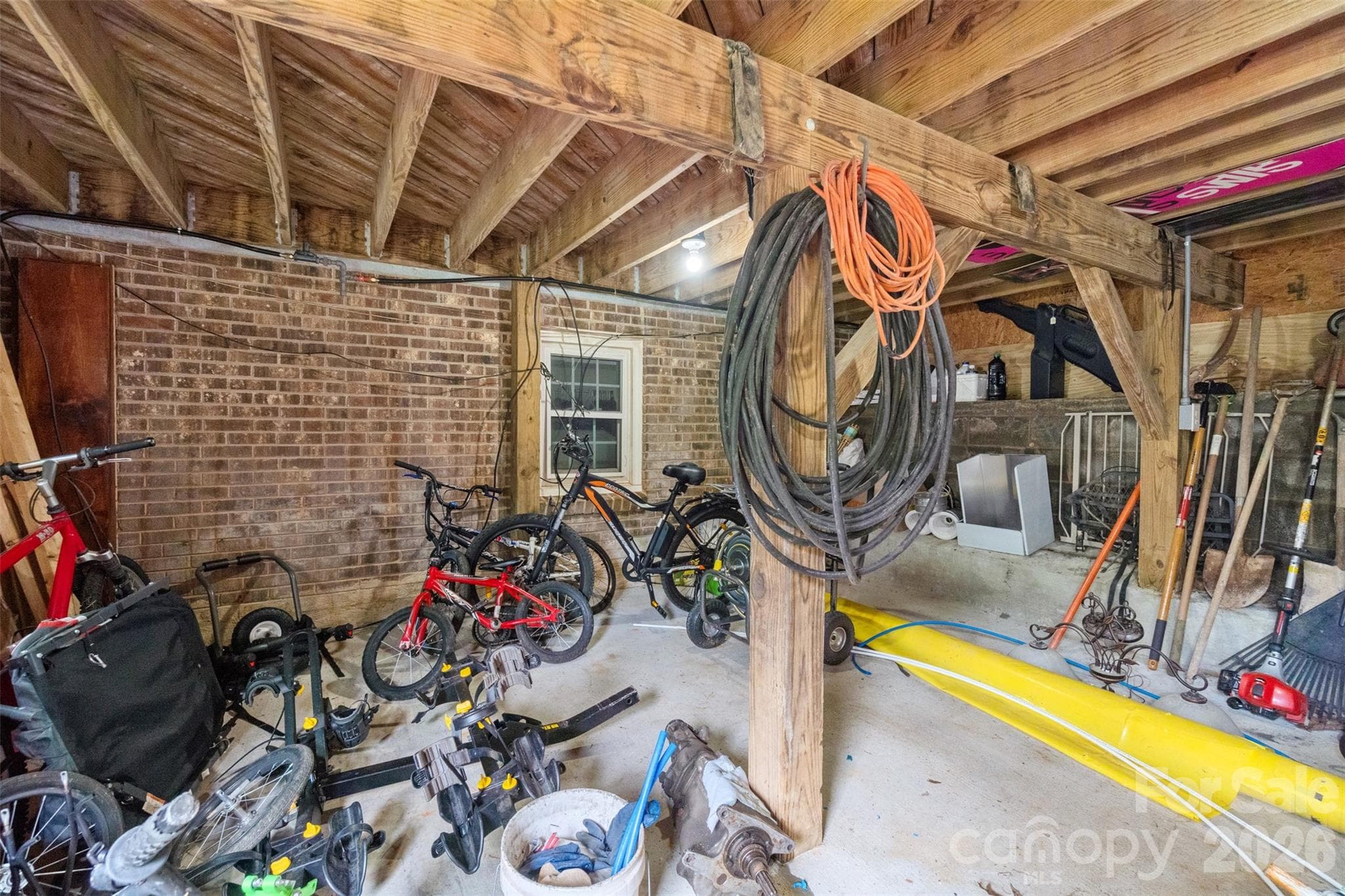 Storage room - 229 Oakridge Road, Stanley