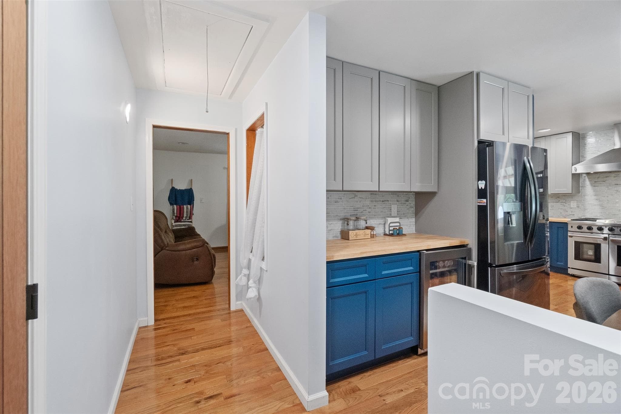 Kitchen/hallway - 229 Oakridge Road, Stanley