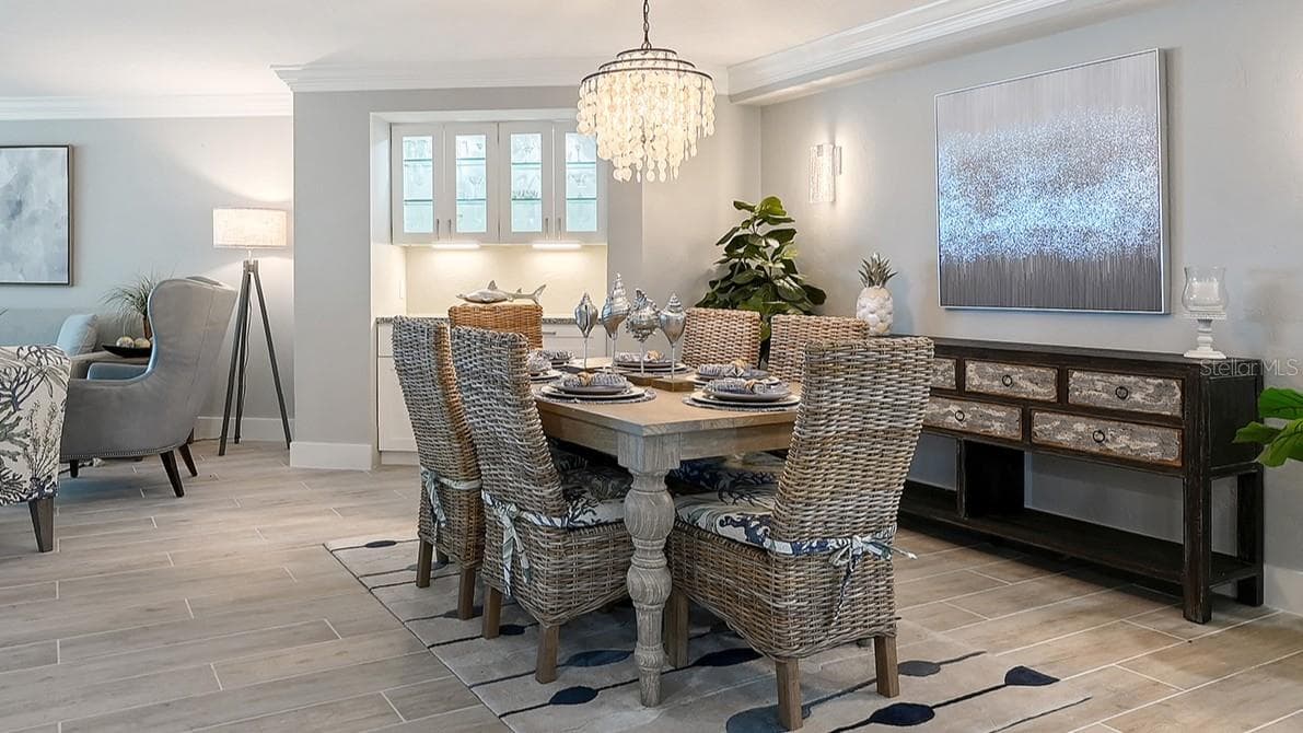 Dining Area with Built-In Bar - 5880 MIDNIGHT PASS RD #907, SARASOTA