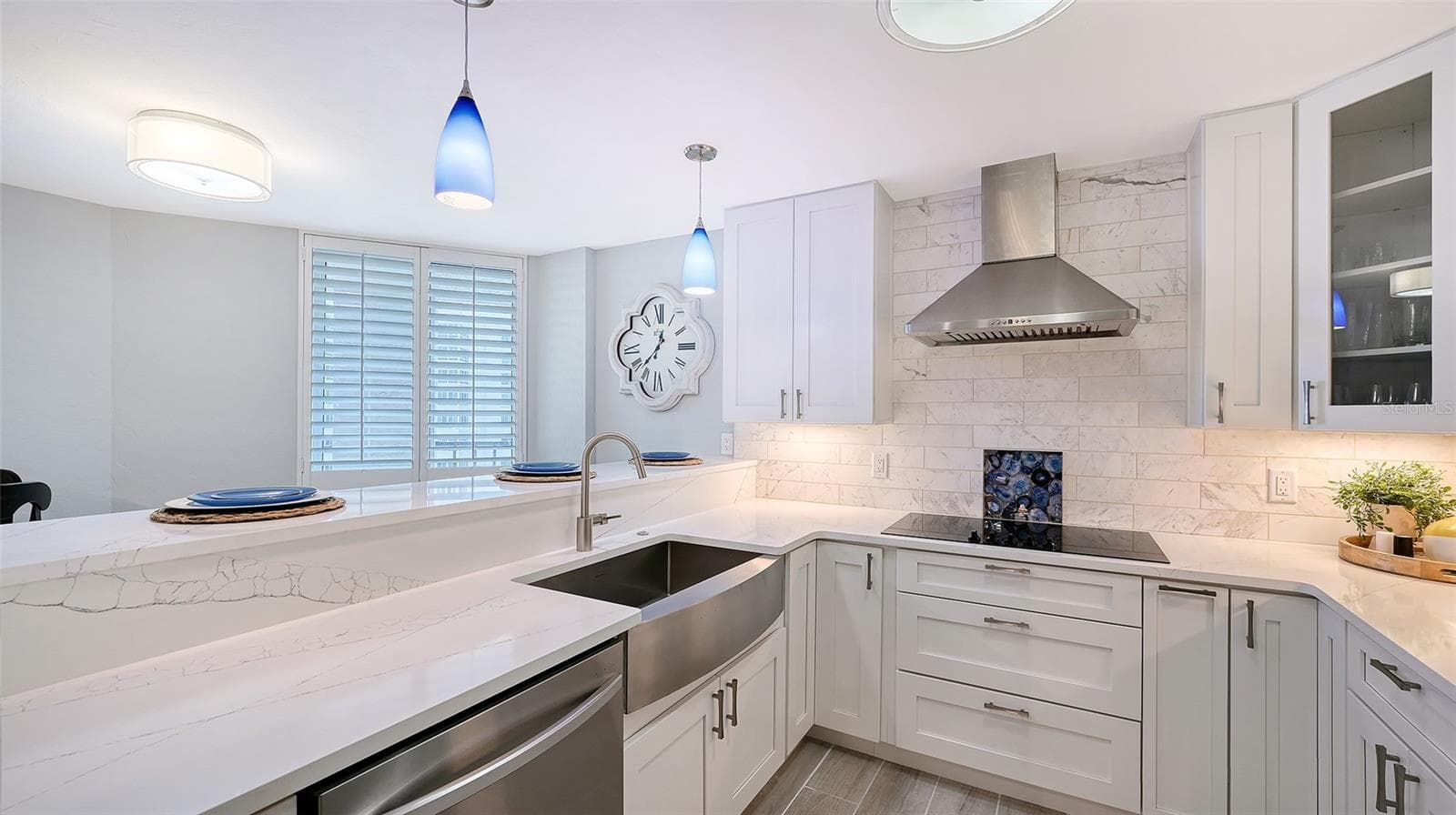 Overlooking #1 Siesta Key Beach - 5880 MIDNIGHT PASS RD #907, SARASOTA