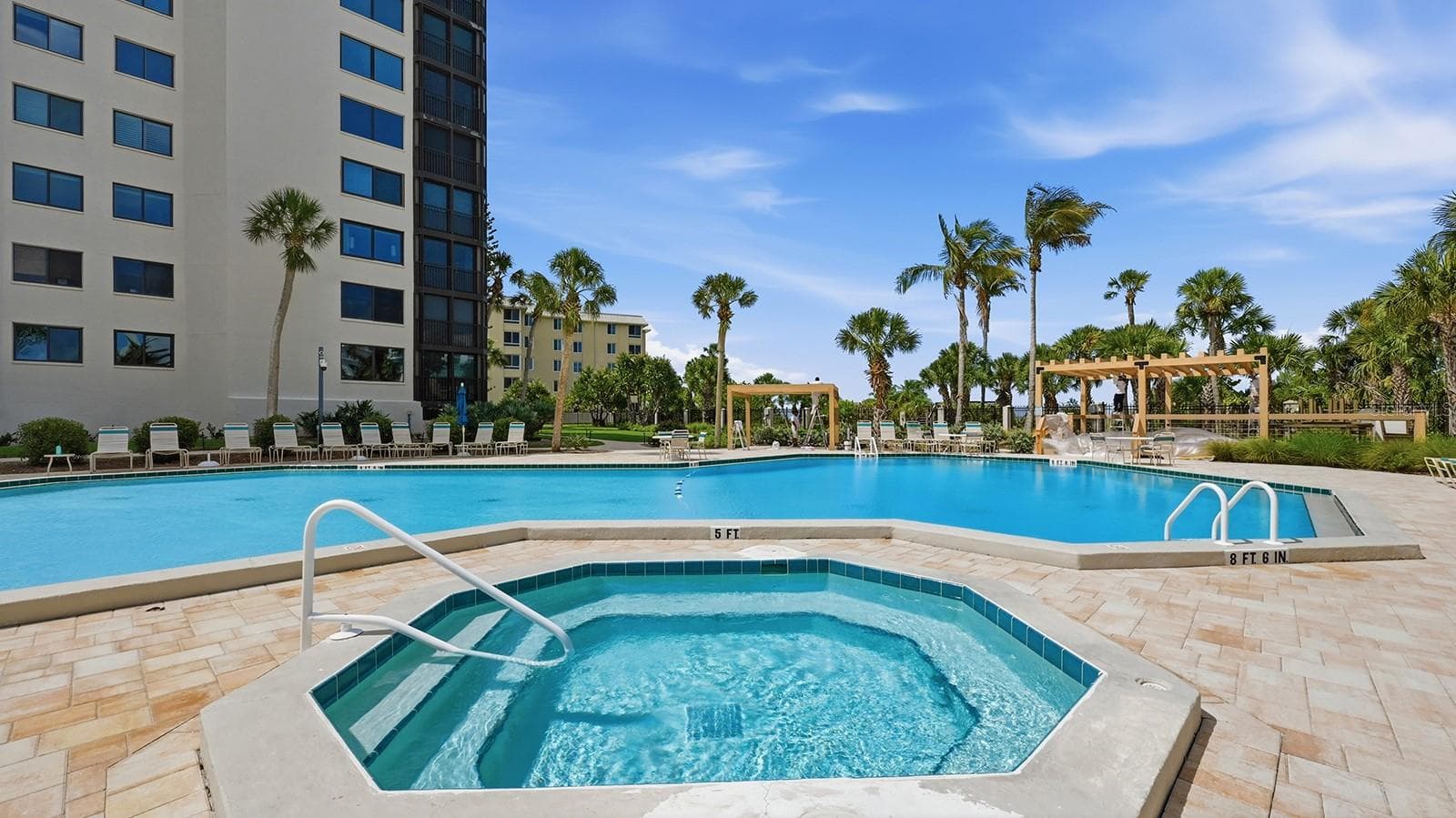 Beachfront Pool with Spa - 5880 MIDNIGHT PASS RD #907, SARASOTA