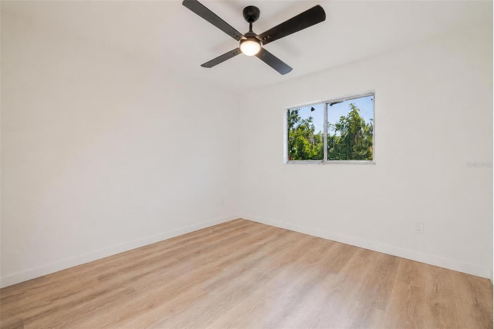 Single Family Residence at 4211 5TH ST W, LEHIGH ACRES, photo 27 of 46