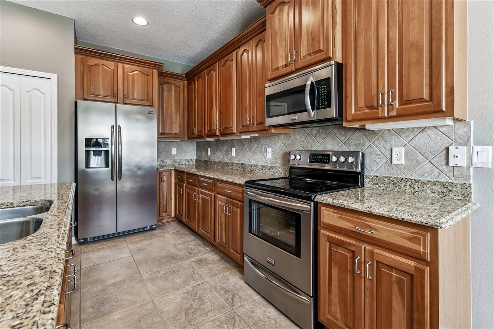 Single Family Residence at 21753 GARDEN WALK LOOP, LAND O LAKES, photo 21 of 77