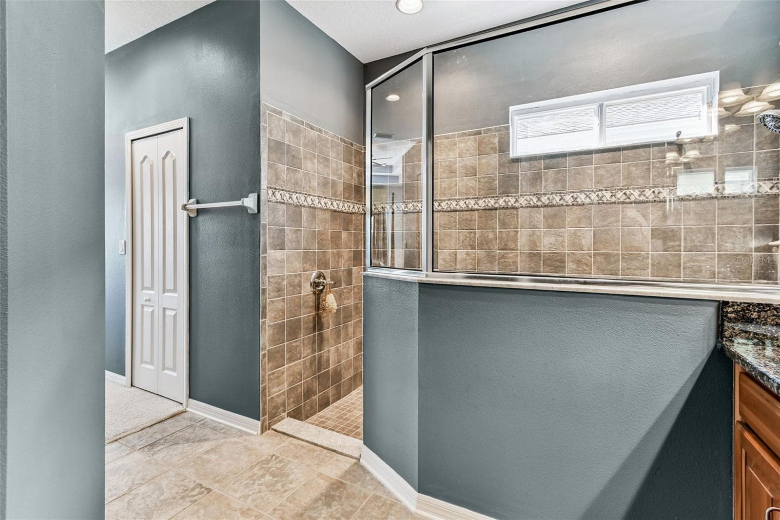 Single Family Residence at 21753 GARDEN WALK LOOP, LAND O LAKES, photo 29 of 77