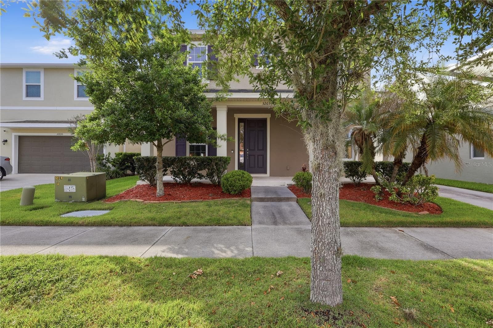 Single Family Residence at 32659 HARMONY OAKS DR, WESLEY CHAPEL, photo 3 of 34