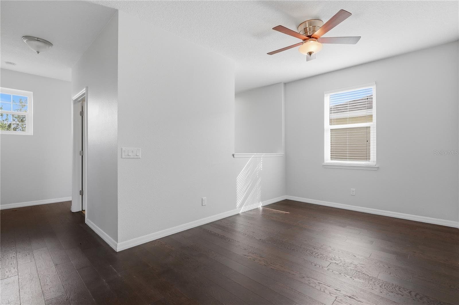Single Family Residence at 32659 HARMONY OAKS DR, WESLEY CHAPEL, photo 18 of 34
