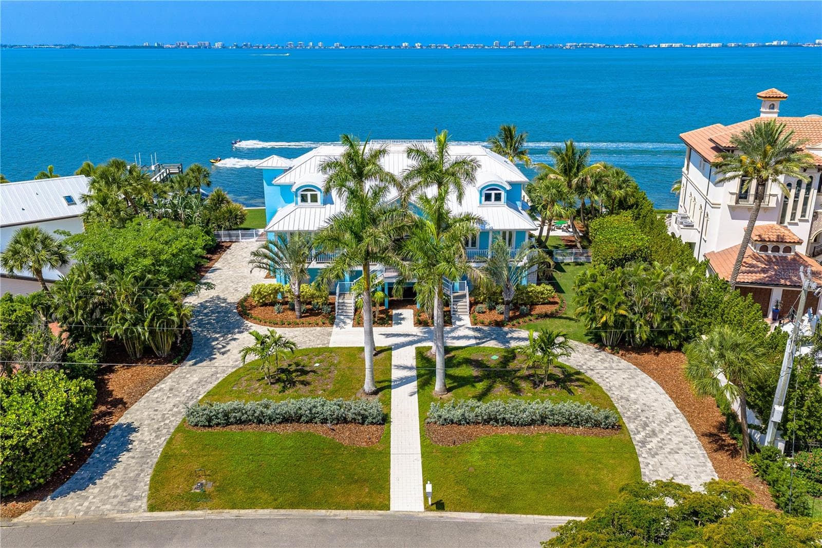 Single Family Residence at 350 S SHORE DR, SARASOTA, photo 2 of 69