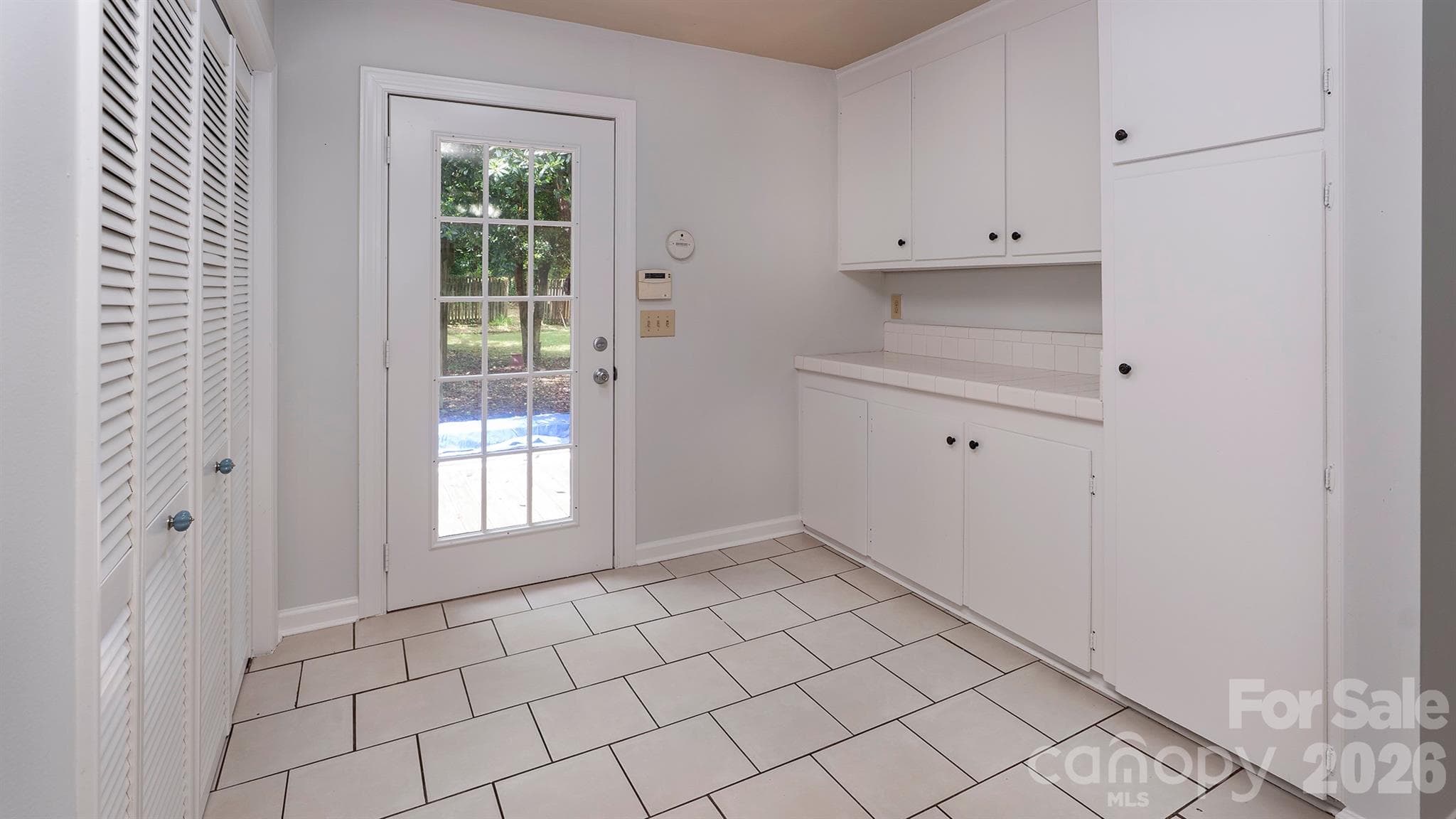 Single Family Residence at 4325 Shea Lane, Mint Hill, photo 10 of 23