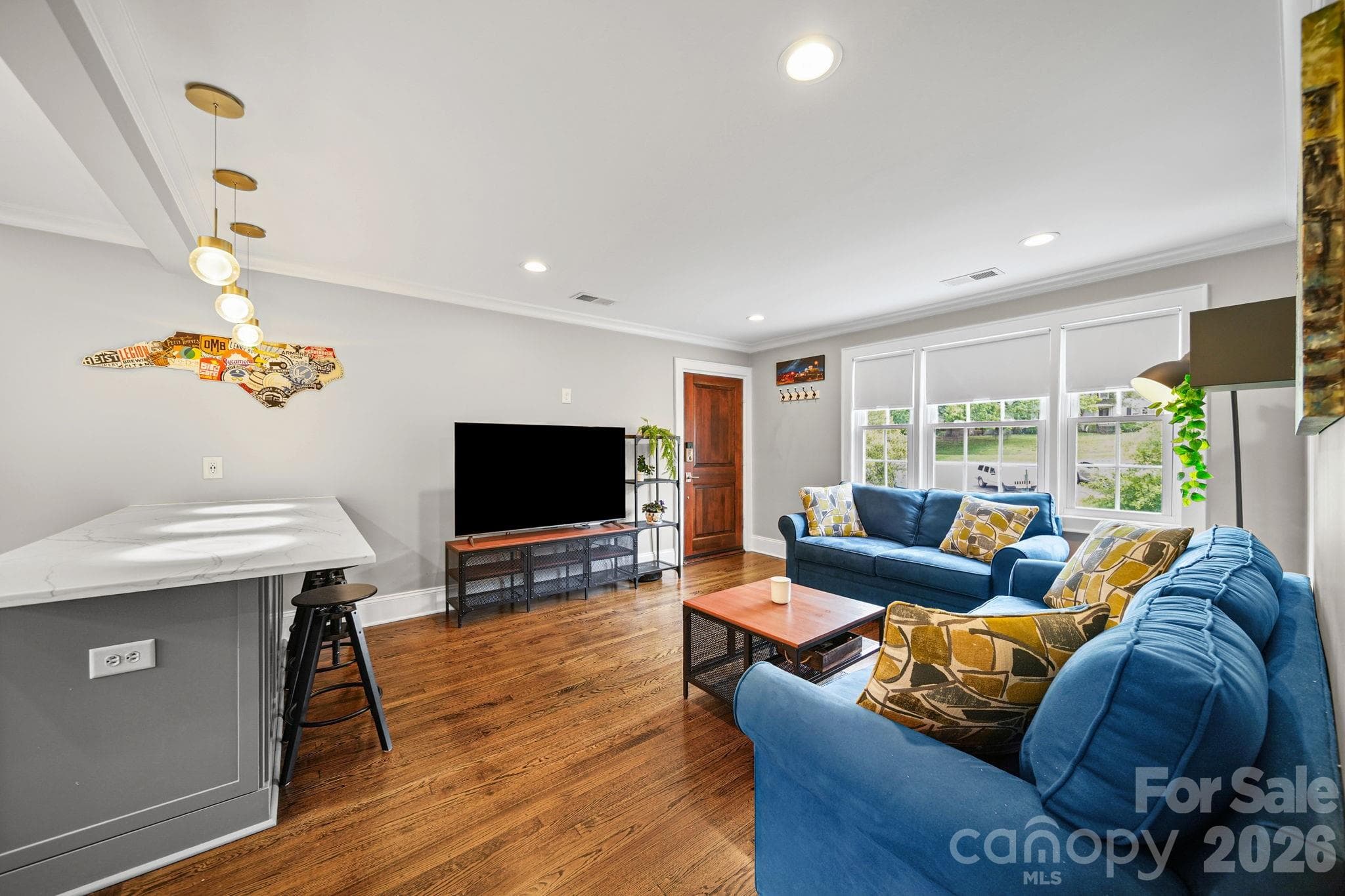 Condominium at 241 Wakefield Drive, Charlotte, photo 7 of 21