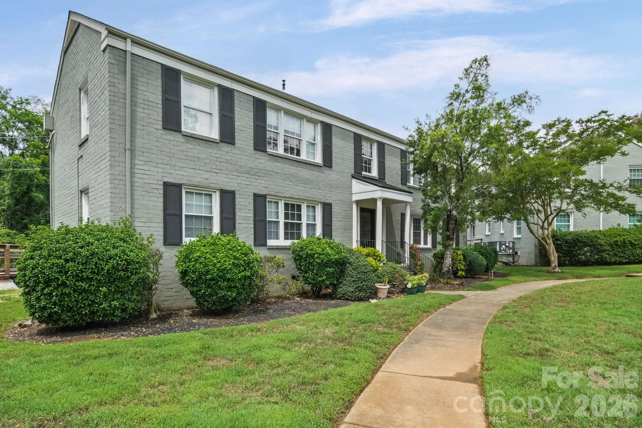 Condominium at 241 Wakefield Drive, Charlotte, photo 14 of 21