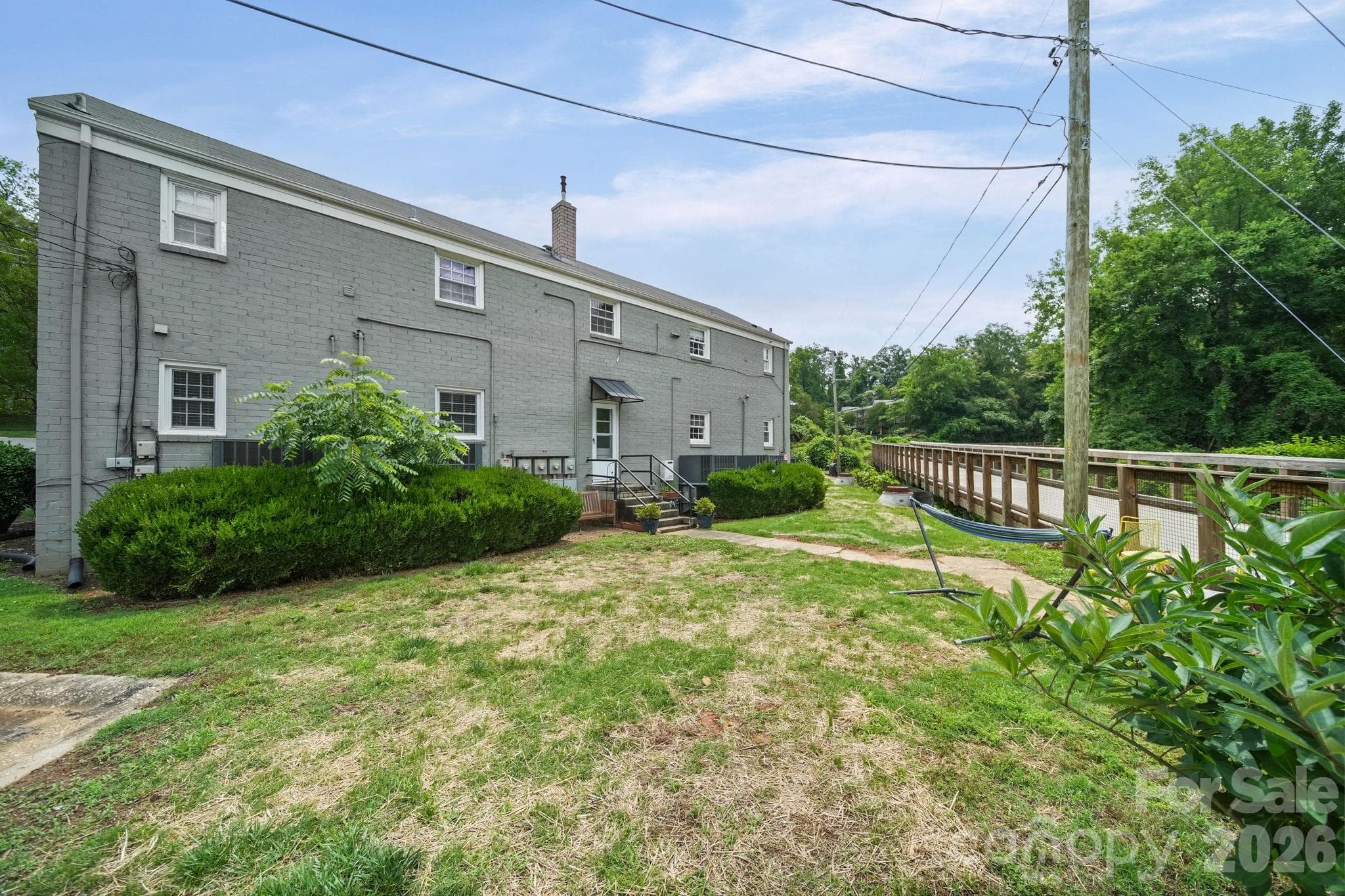 Condominium at 241 Wakefield Drive, Charlotte, photo 16 of 21