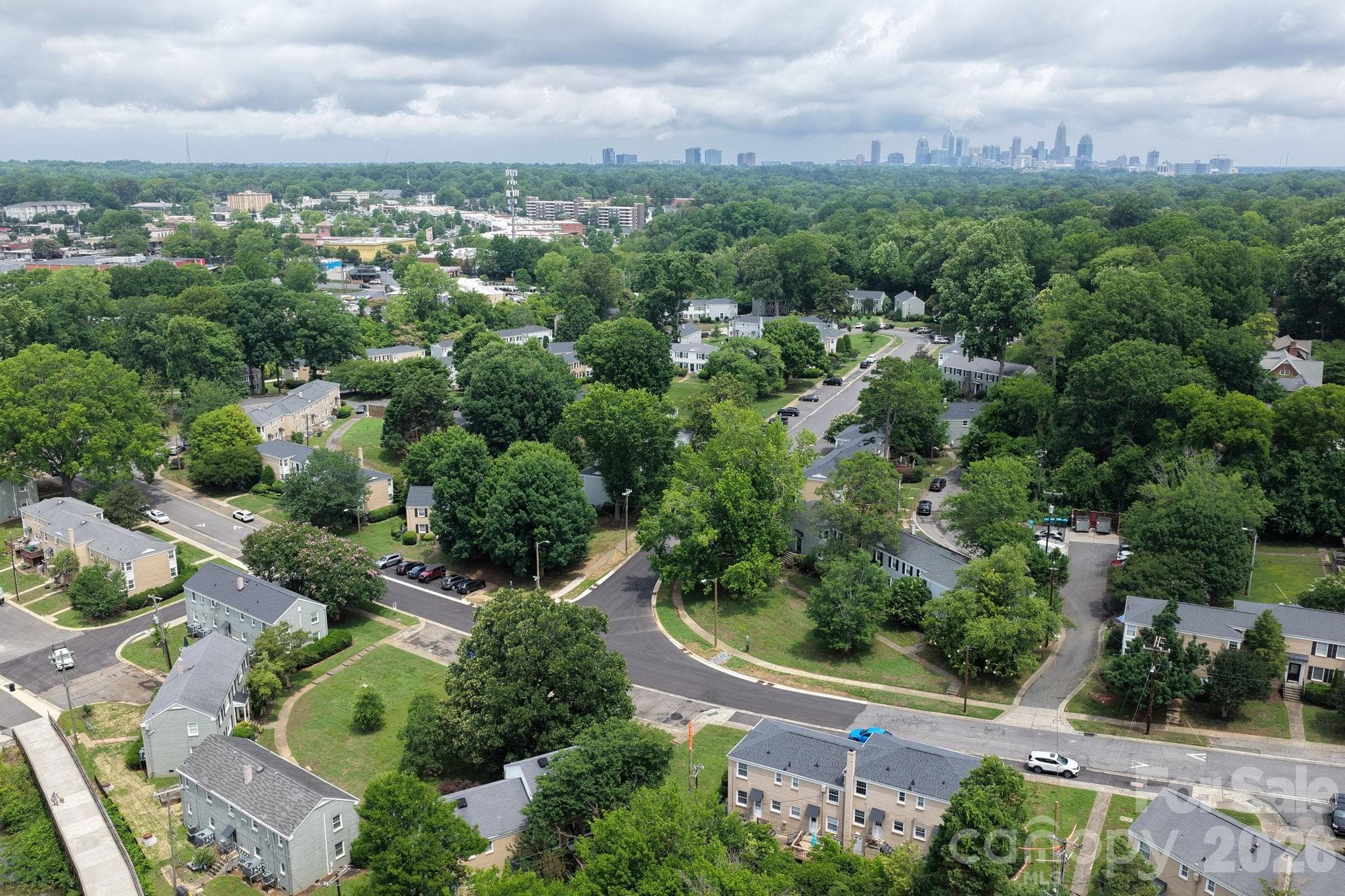Condominium at 241 Wakefield Drive, Charlotte, photo 19 of 21
