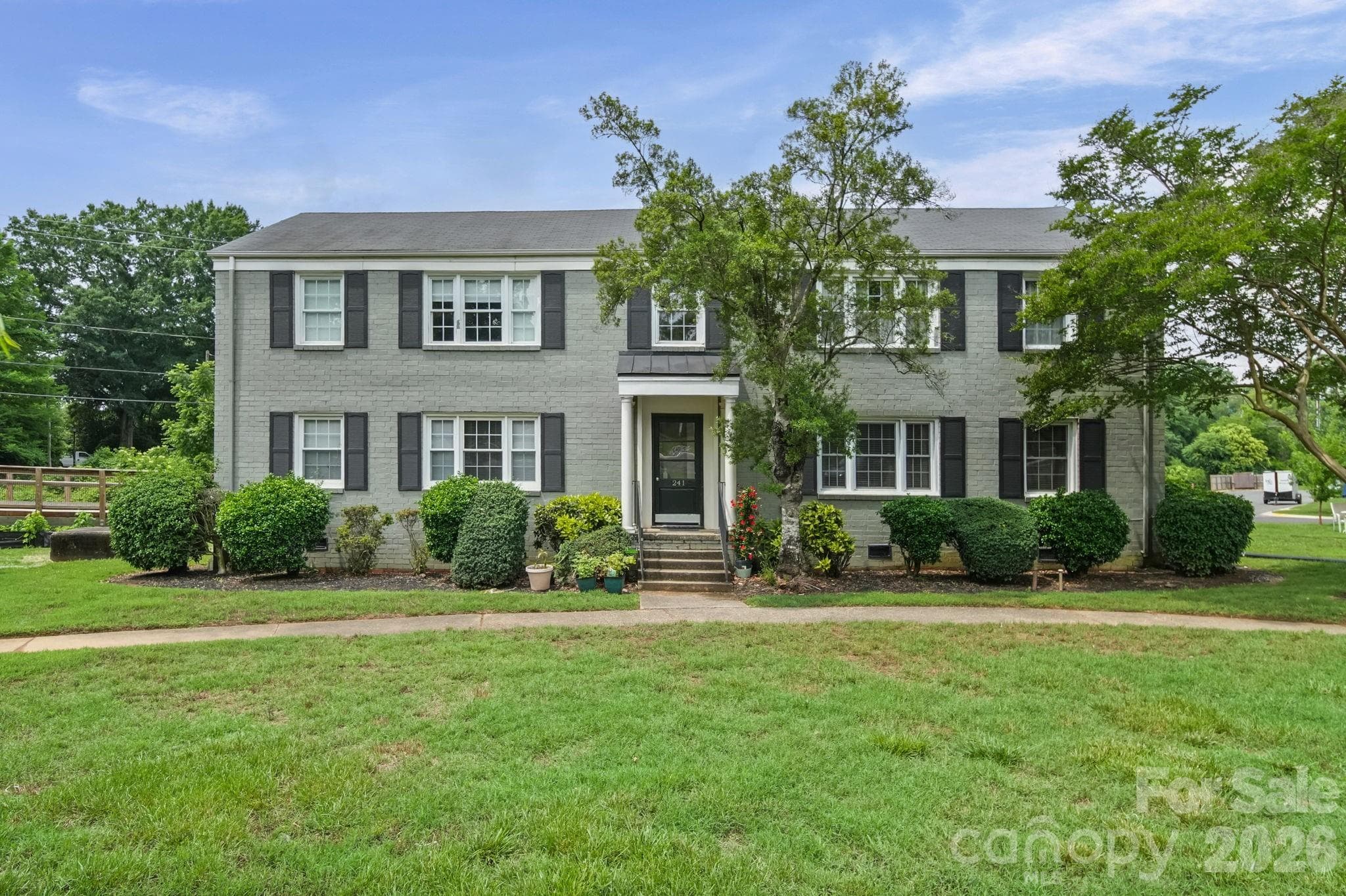 Condominium at 241 Wakefield Drive, Charlotte, photo 21 of 21
