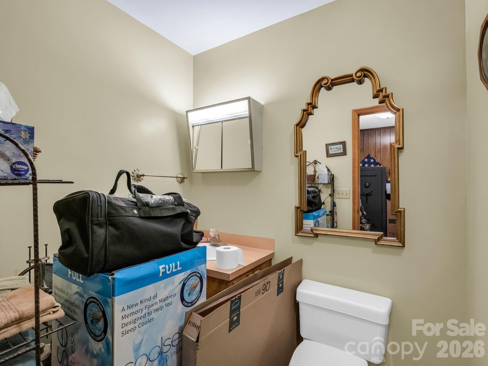 Garage bathroom - 72 & 90 McEntire Road, Tryon