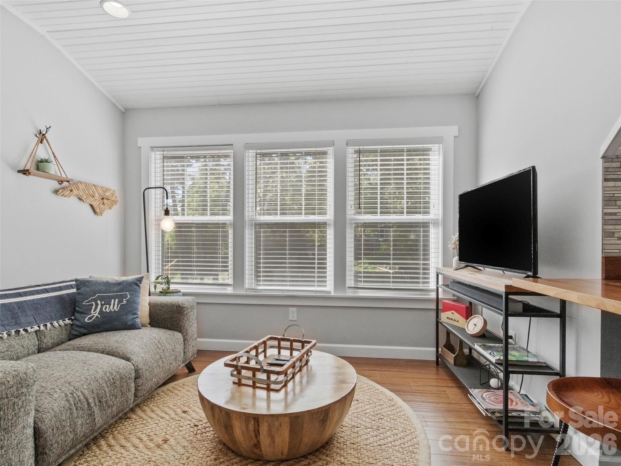 Duplex at Arden, photo 12 of 45