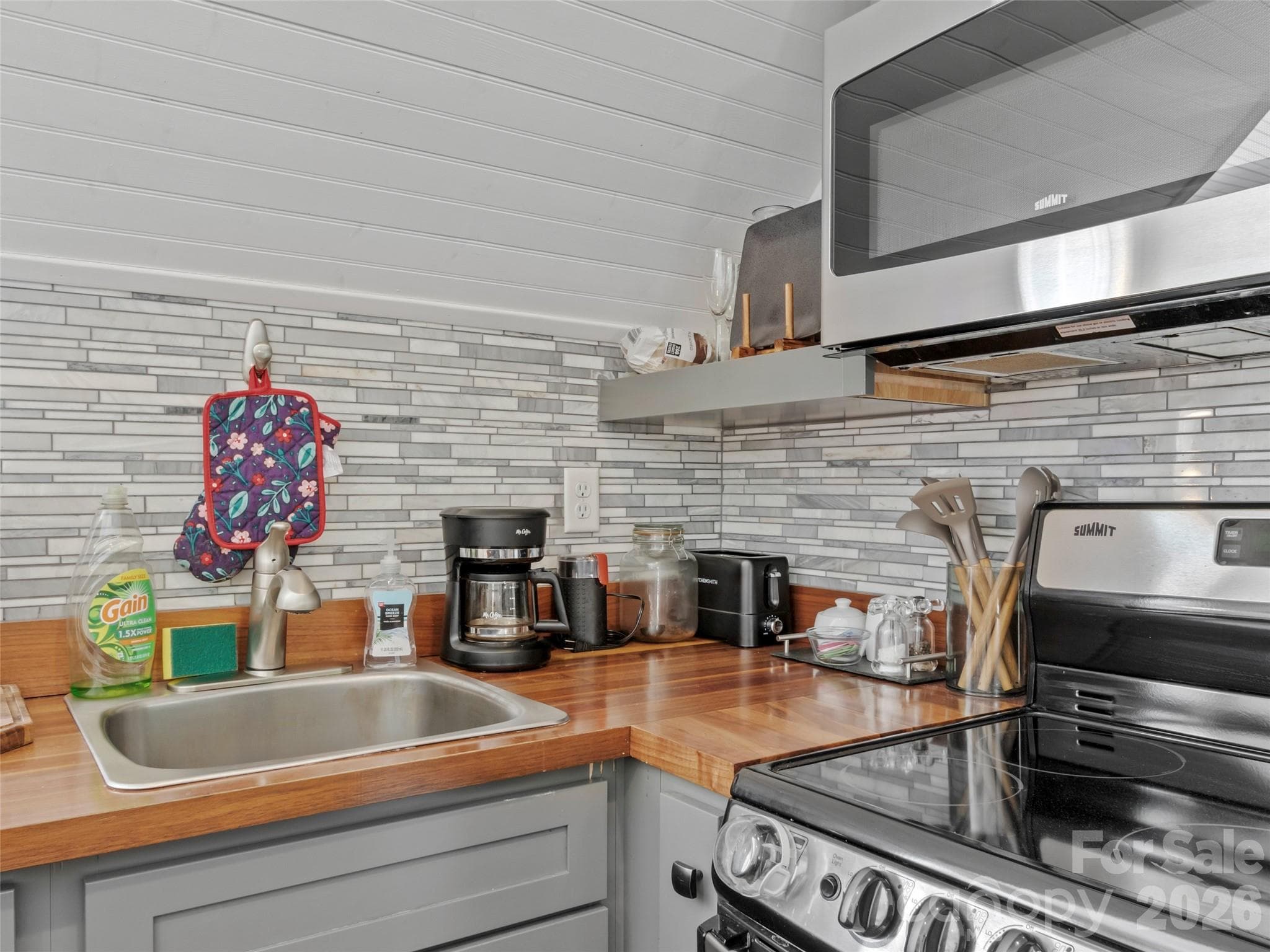 Duplex at Arden, photo 18 of 45