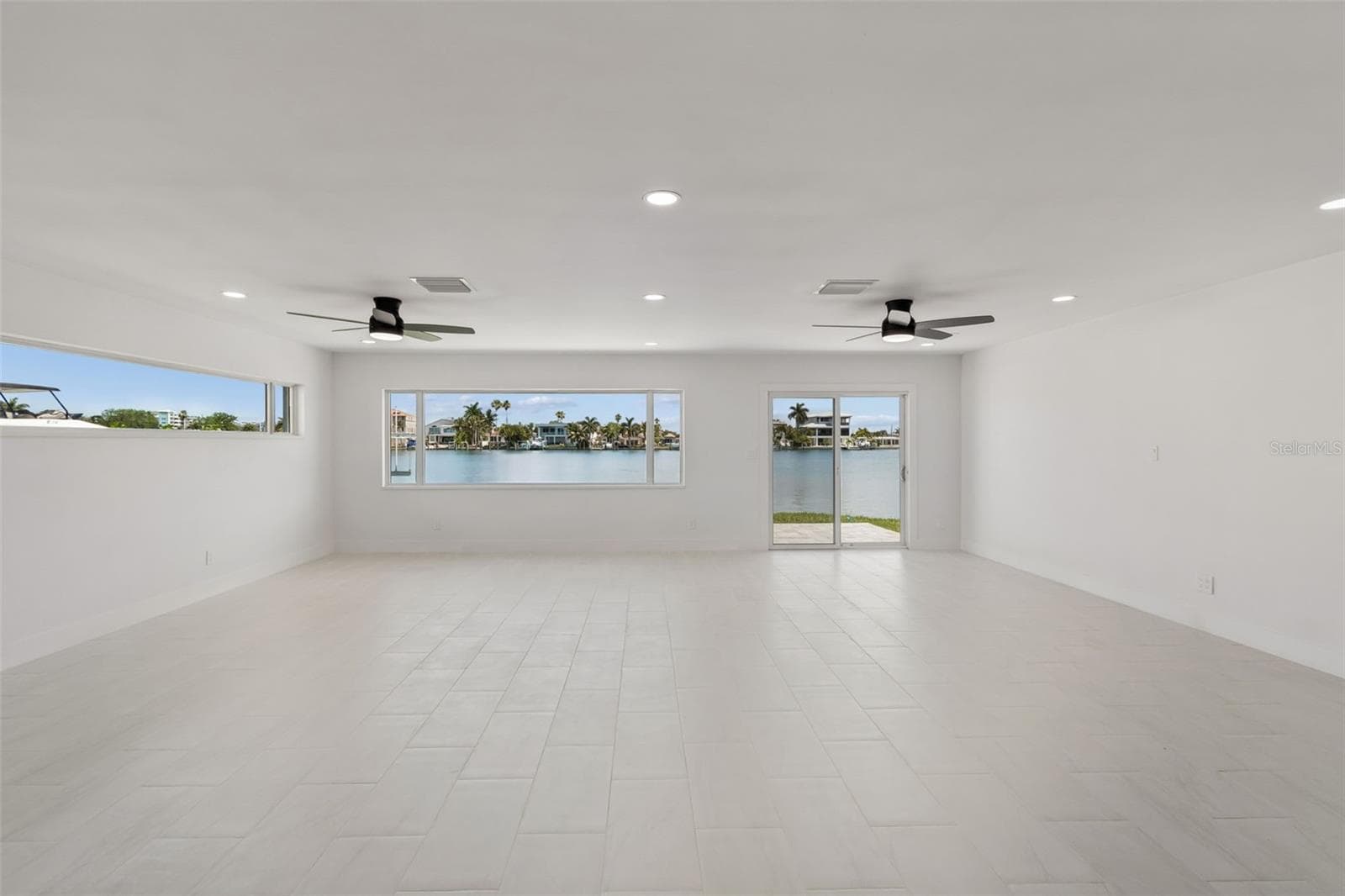 Single Family Residence at 10238 TARPON DR, TREASURE ISLAND, photo 17 of 59