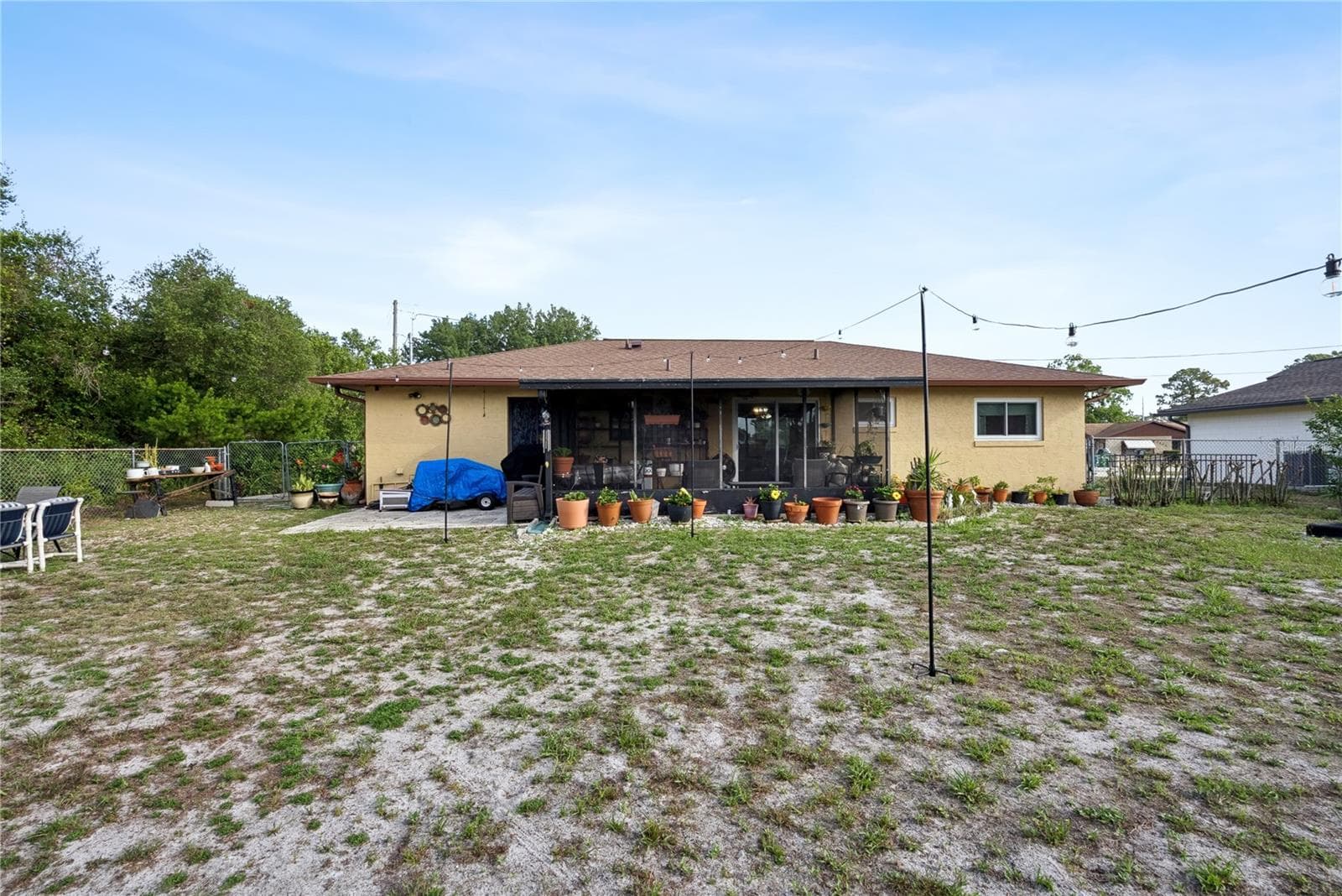 Single Family Residence at 1405 CORONET DR, DELTONA, photo 25 of 31
