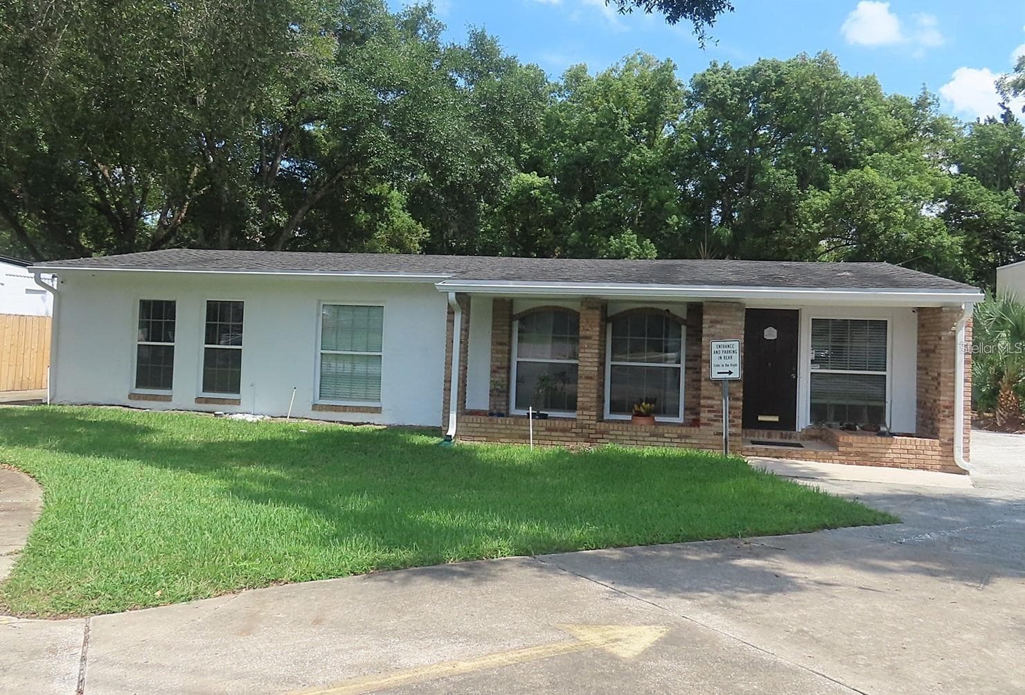 657 MAITLAND AVE