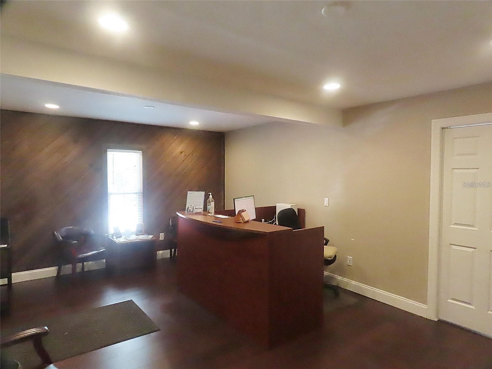 Office at 657 MAITLAND AVE, ALTAMONTE SPRINGS, photo 4 of 14
