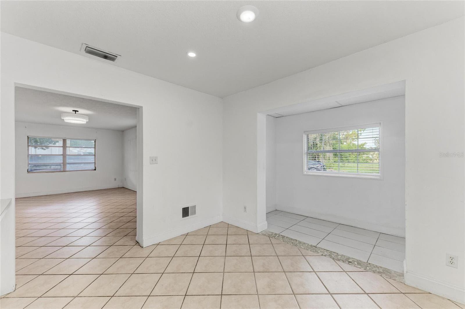 Single Family Residence at 312 WINFIELD WAY, NOKOMIS, photo 14 of 99