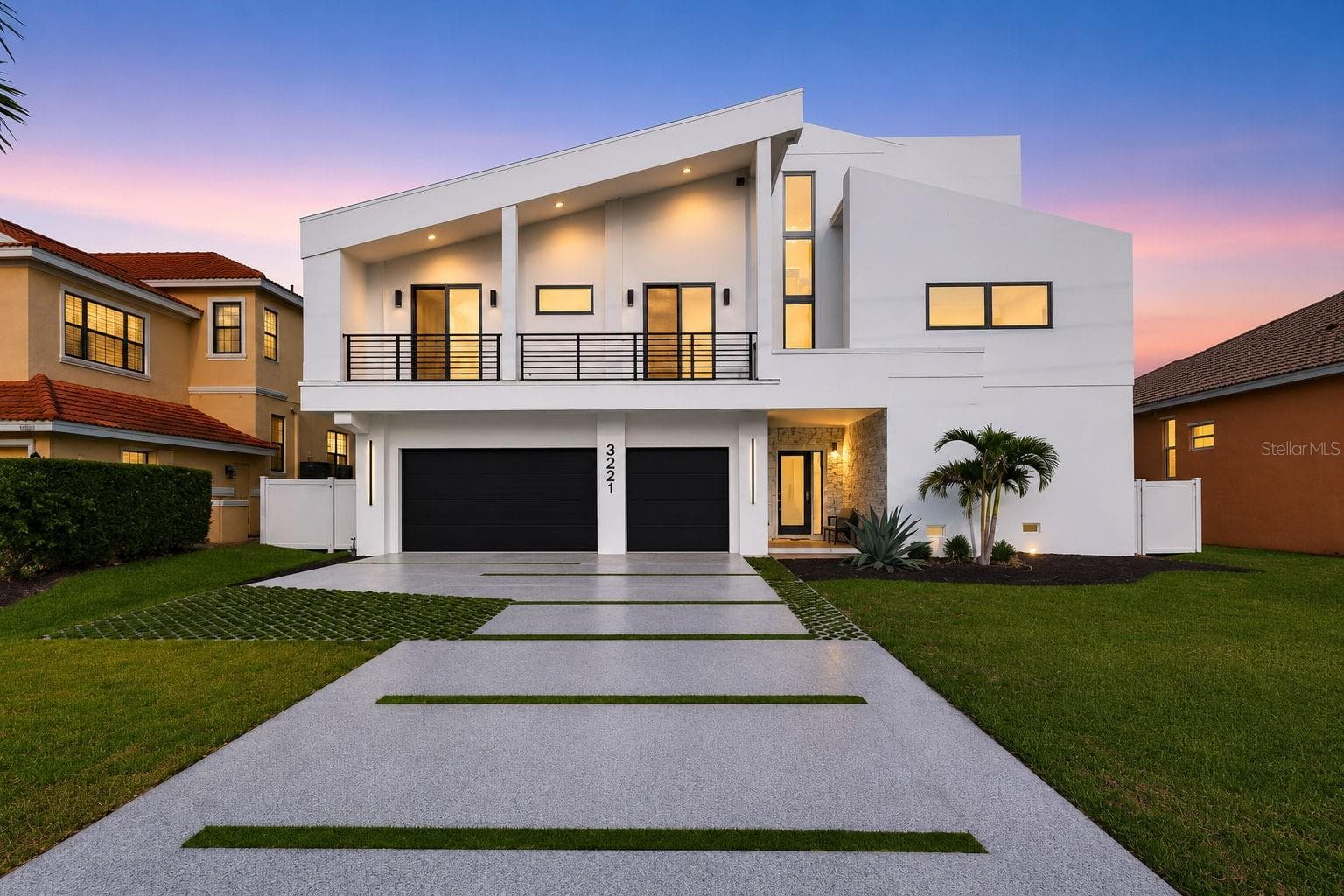 3221 GULF BLVD